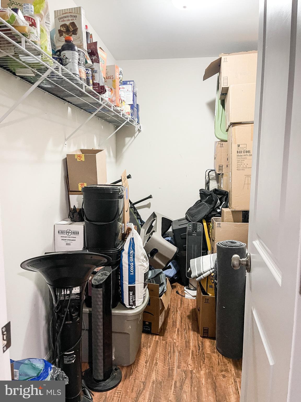 FORT HILL FARMS - Residential