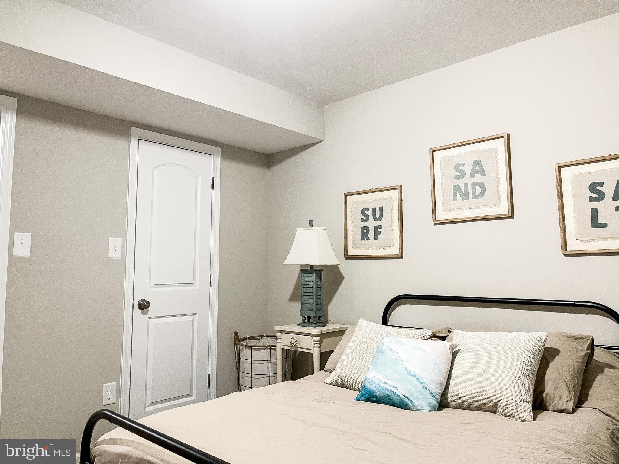 FORT HILL FARMS - Residential