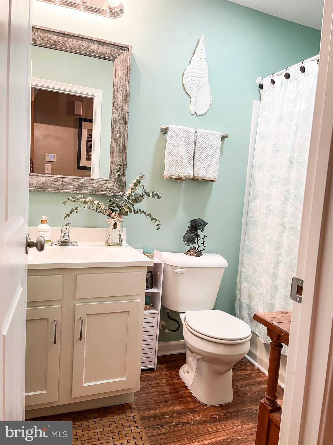 FORT HILL FARMS - Residential