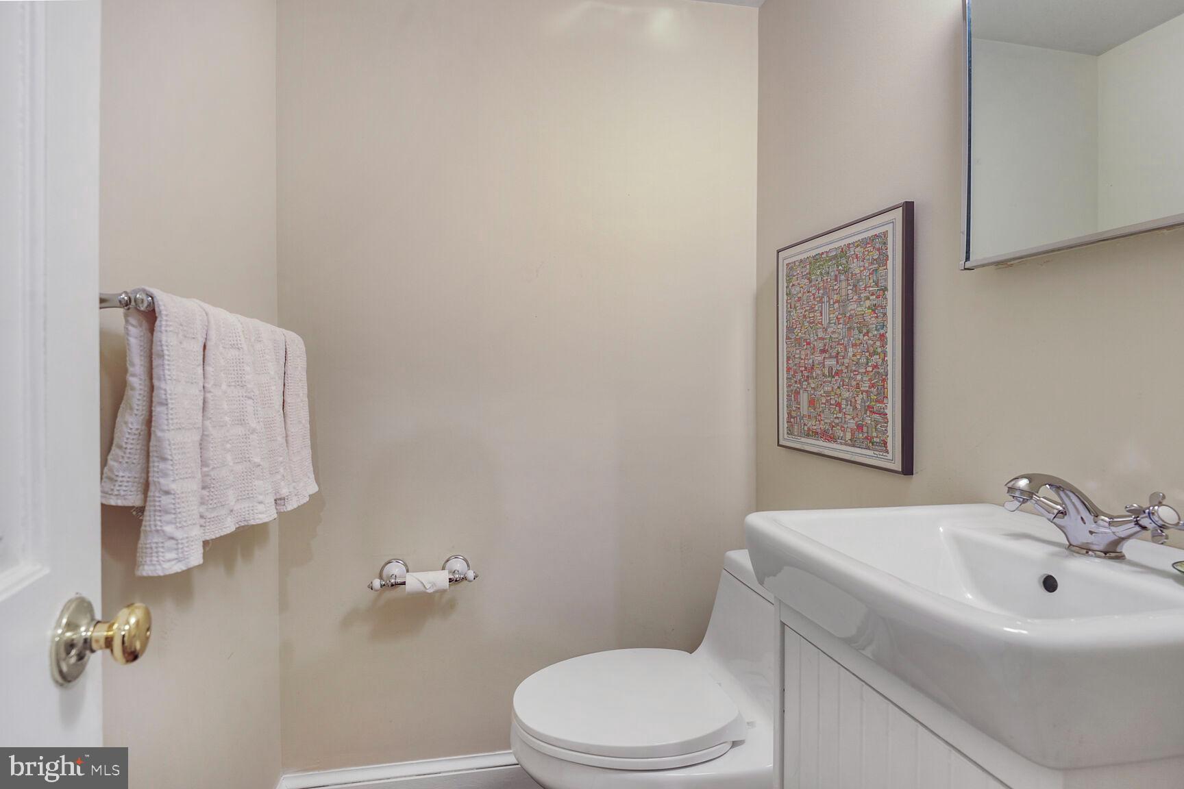 BRADLEY MANOR - Residential