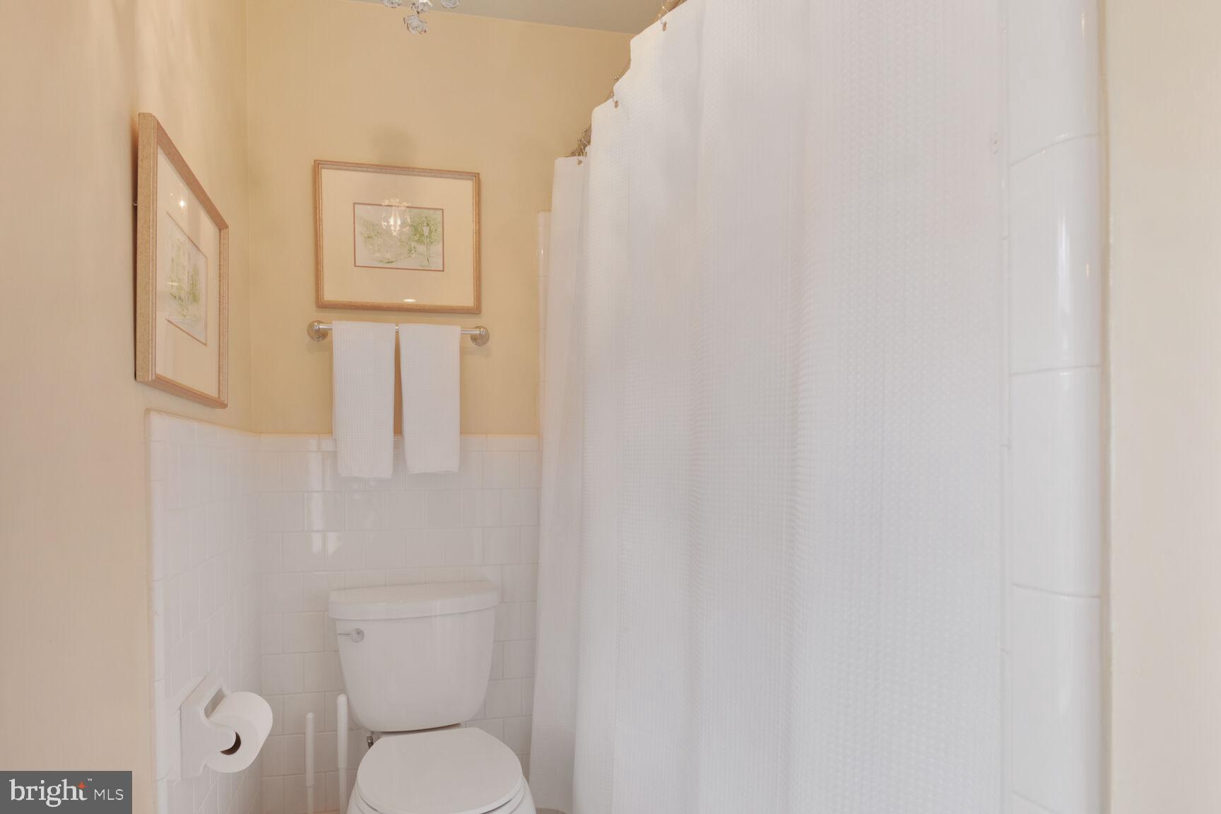 BRADLEY MANOR - Residential