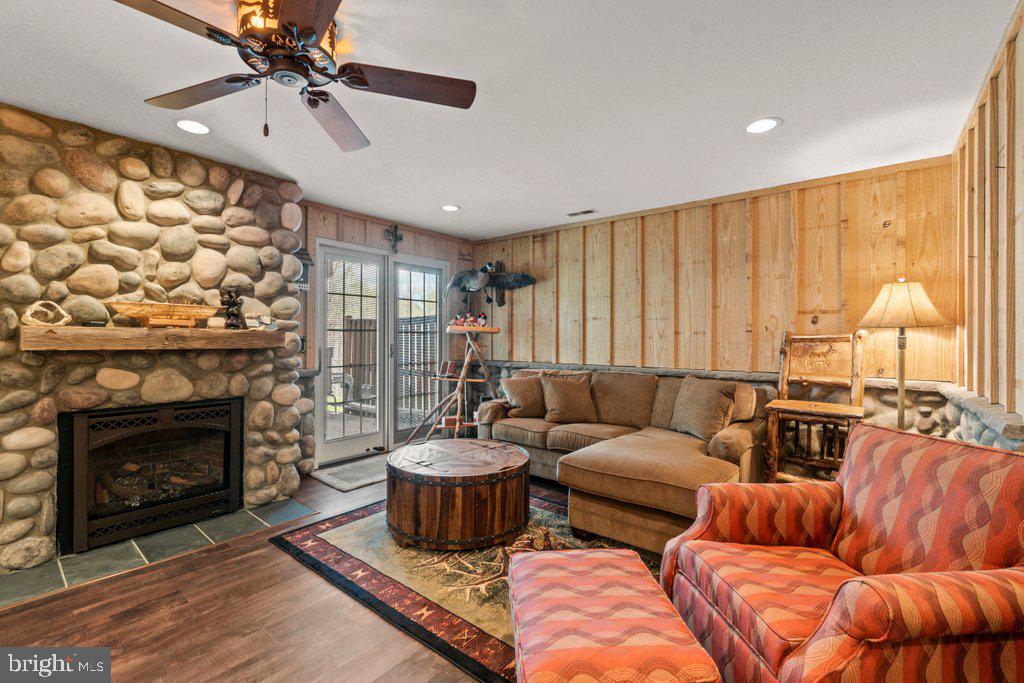 CHAPELGATE - Residential