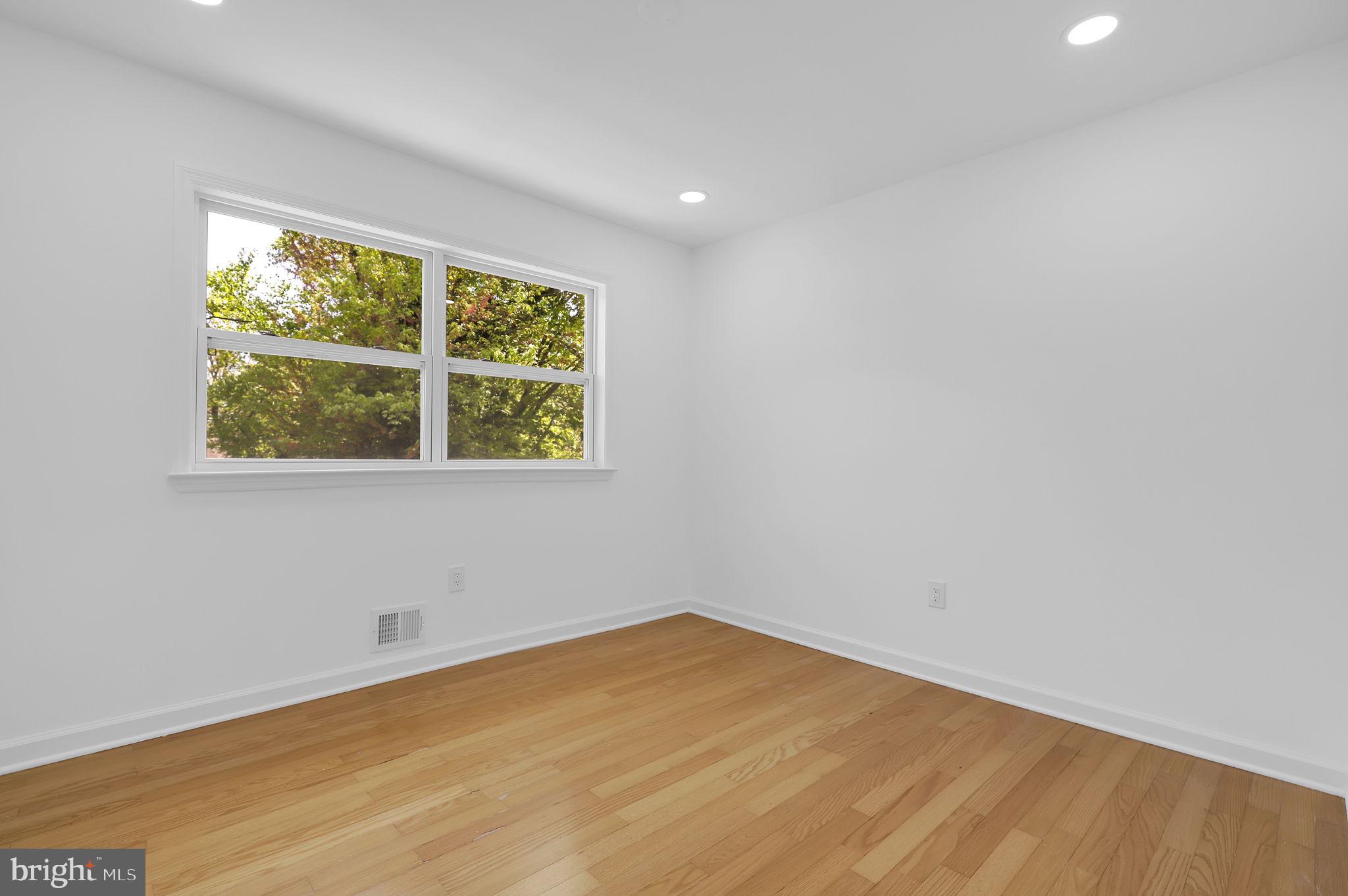 BELLS MILL VILLAGE - Residential