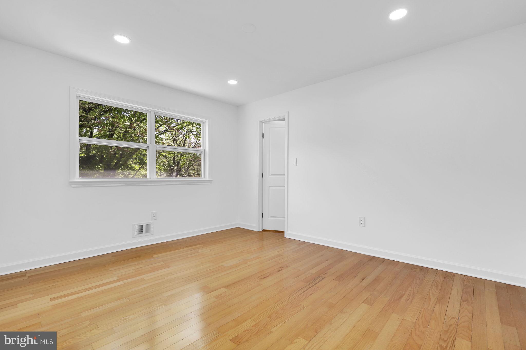 BELLS MILL VILLAGE - Residential