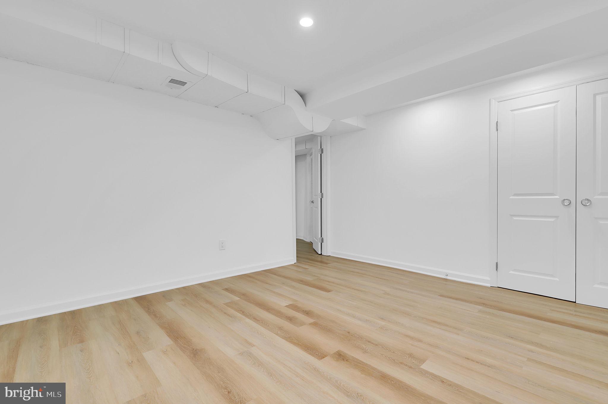 BELLS MILL VILLAGE - Residential