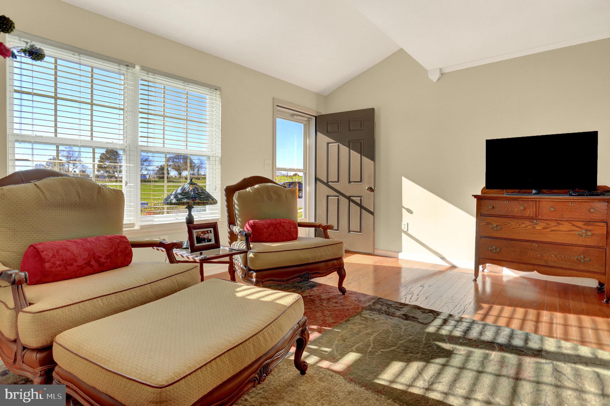 BLOSSOM HILL - Residential