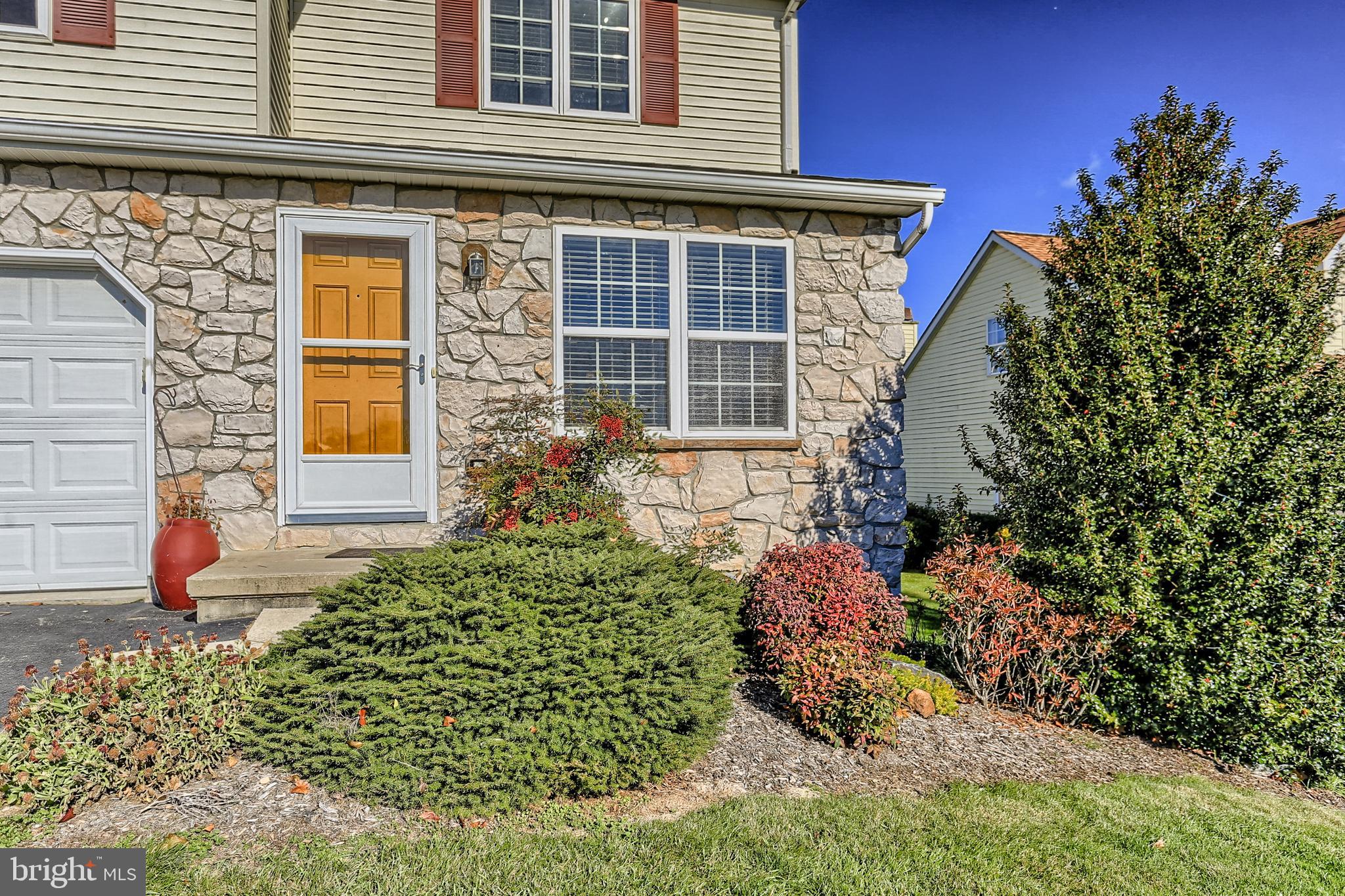 BLOSSOM HILL - Residential