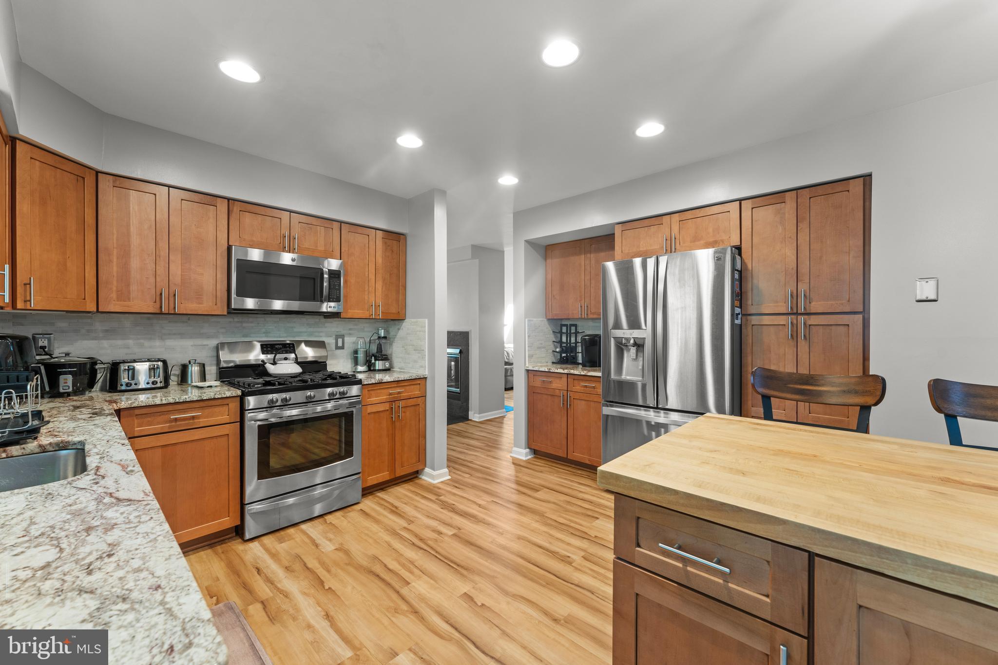 14230 GREENVIEW DRIVE