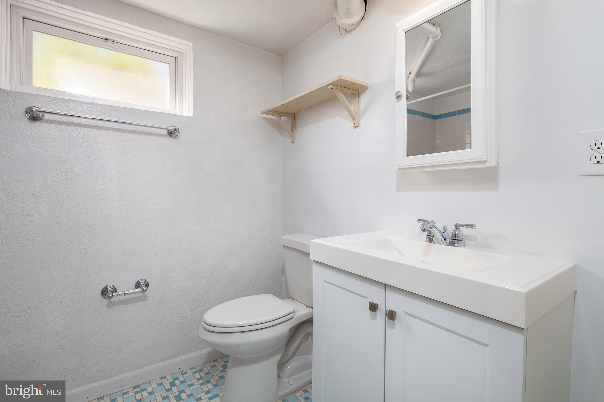 GLENCARLYN - Residential Lease