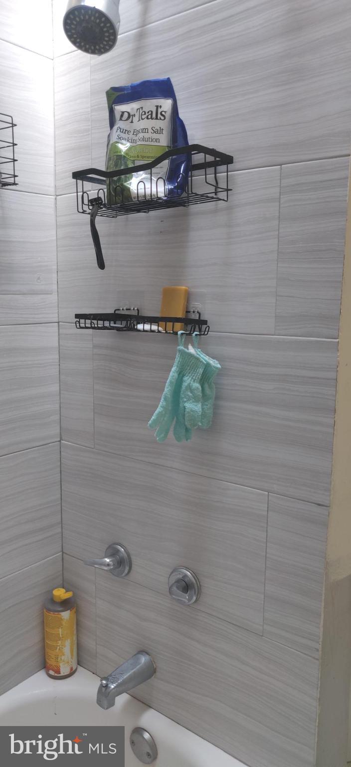 CARROLL PARK - Residential