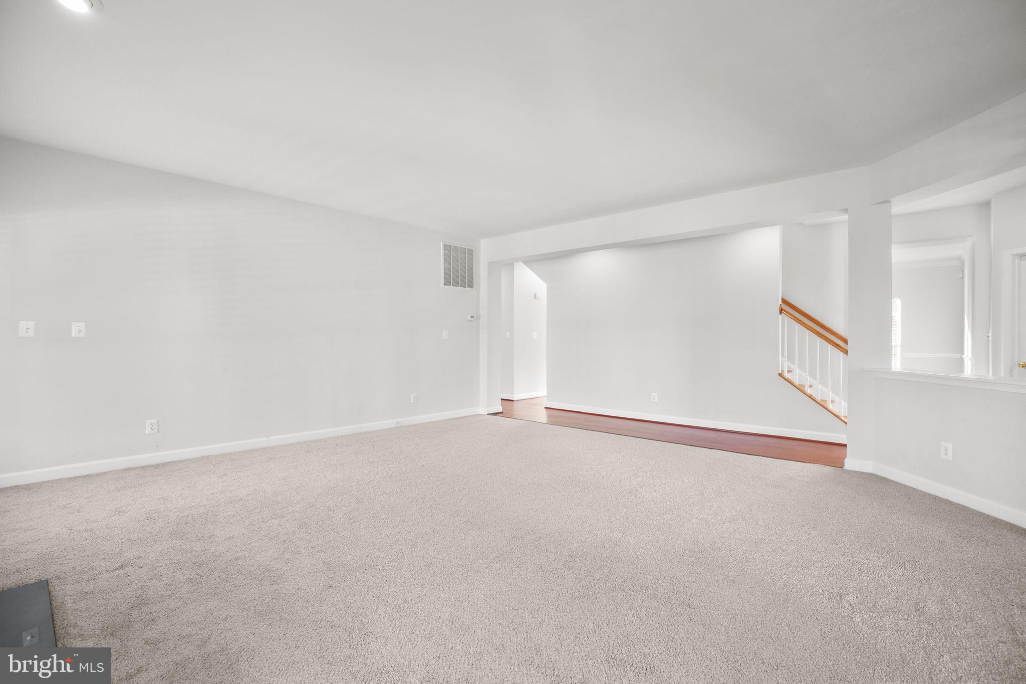 BROAD CREEK ESTATES - Residential