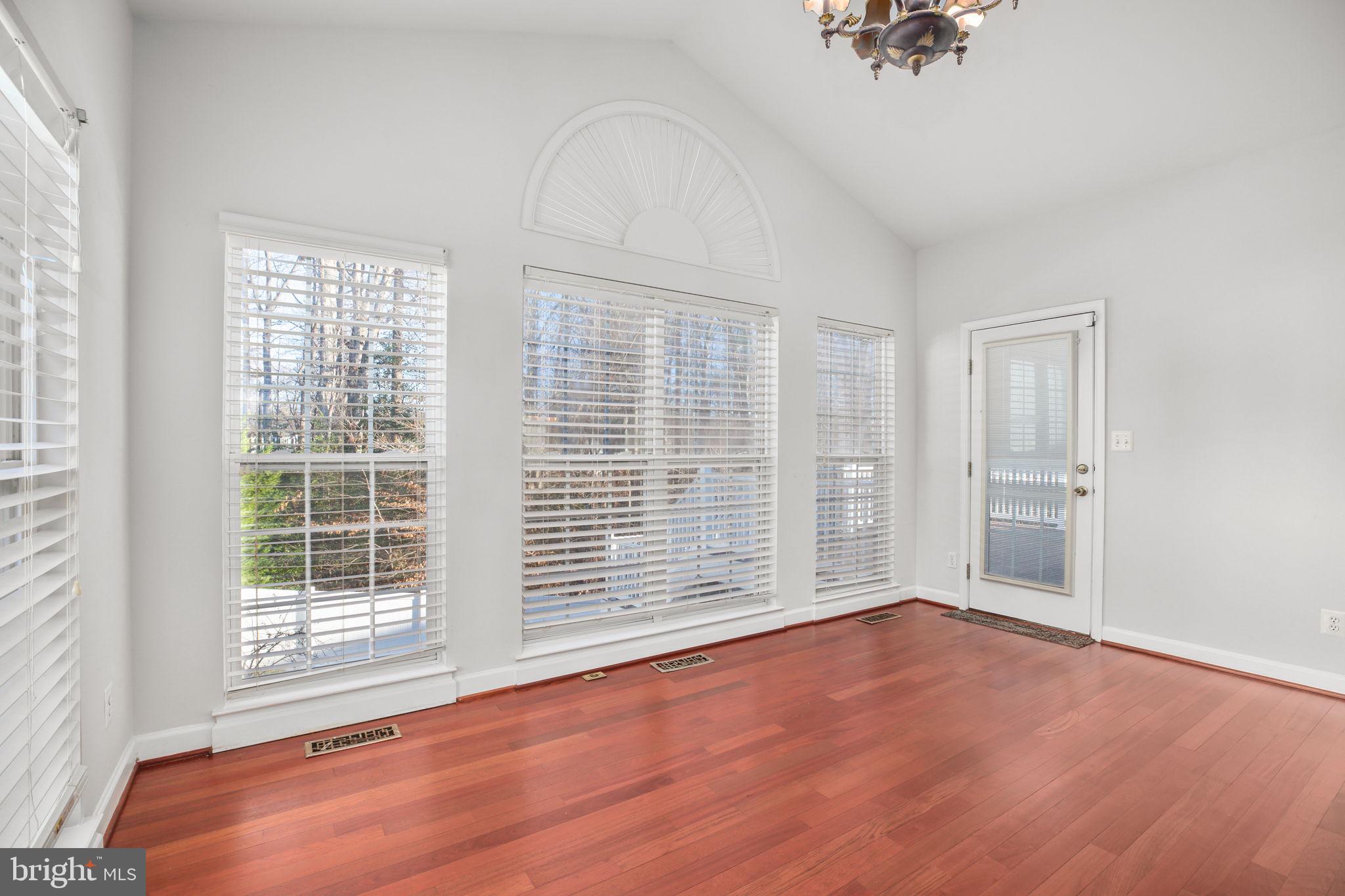 BROAD CREEK ESTATES - Residential