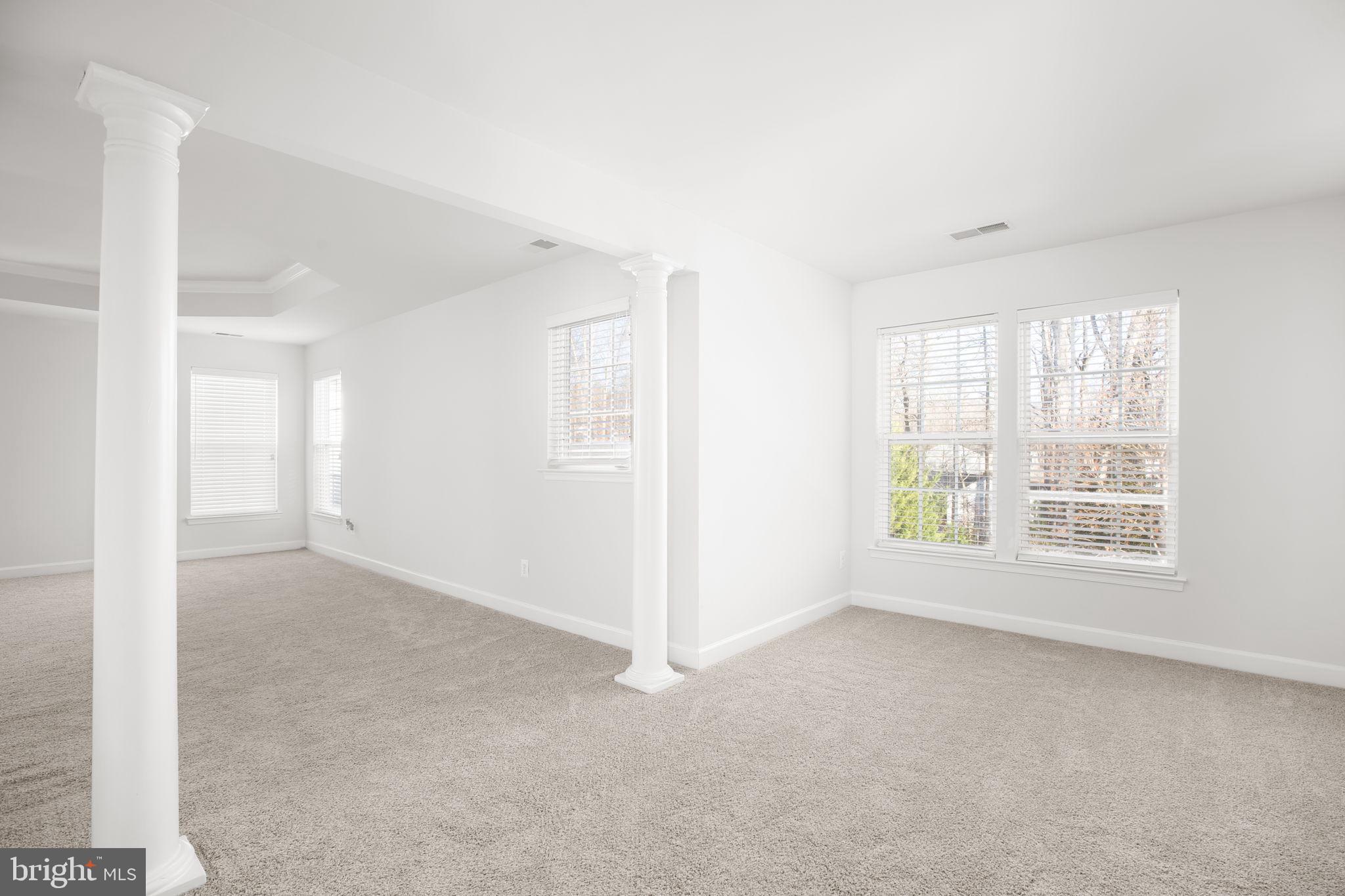 BROAD CREEK ESTATES - Residential