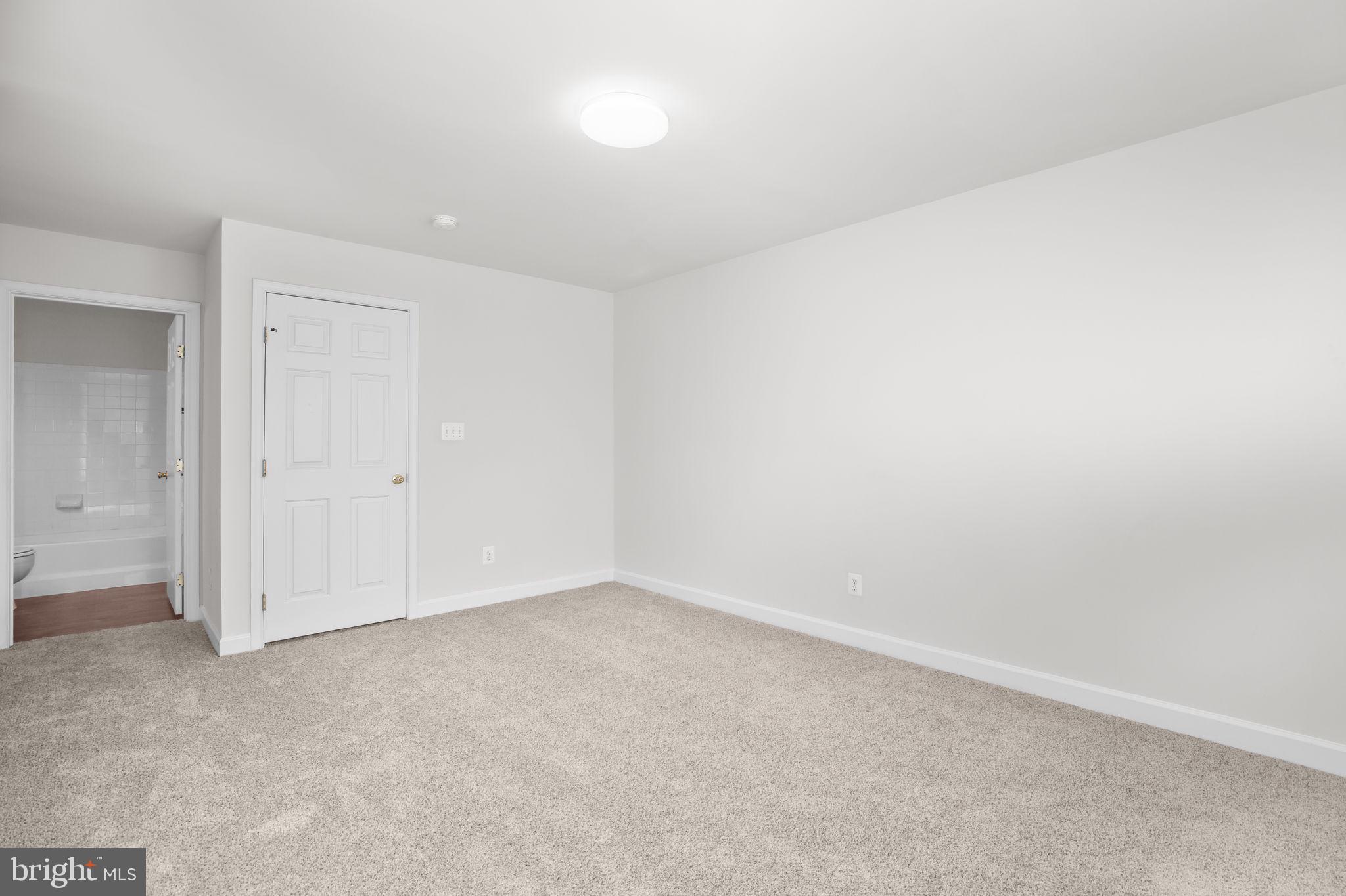 BROAD CREEK ESTATES - Residential