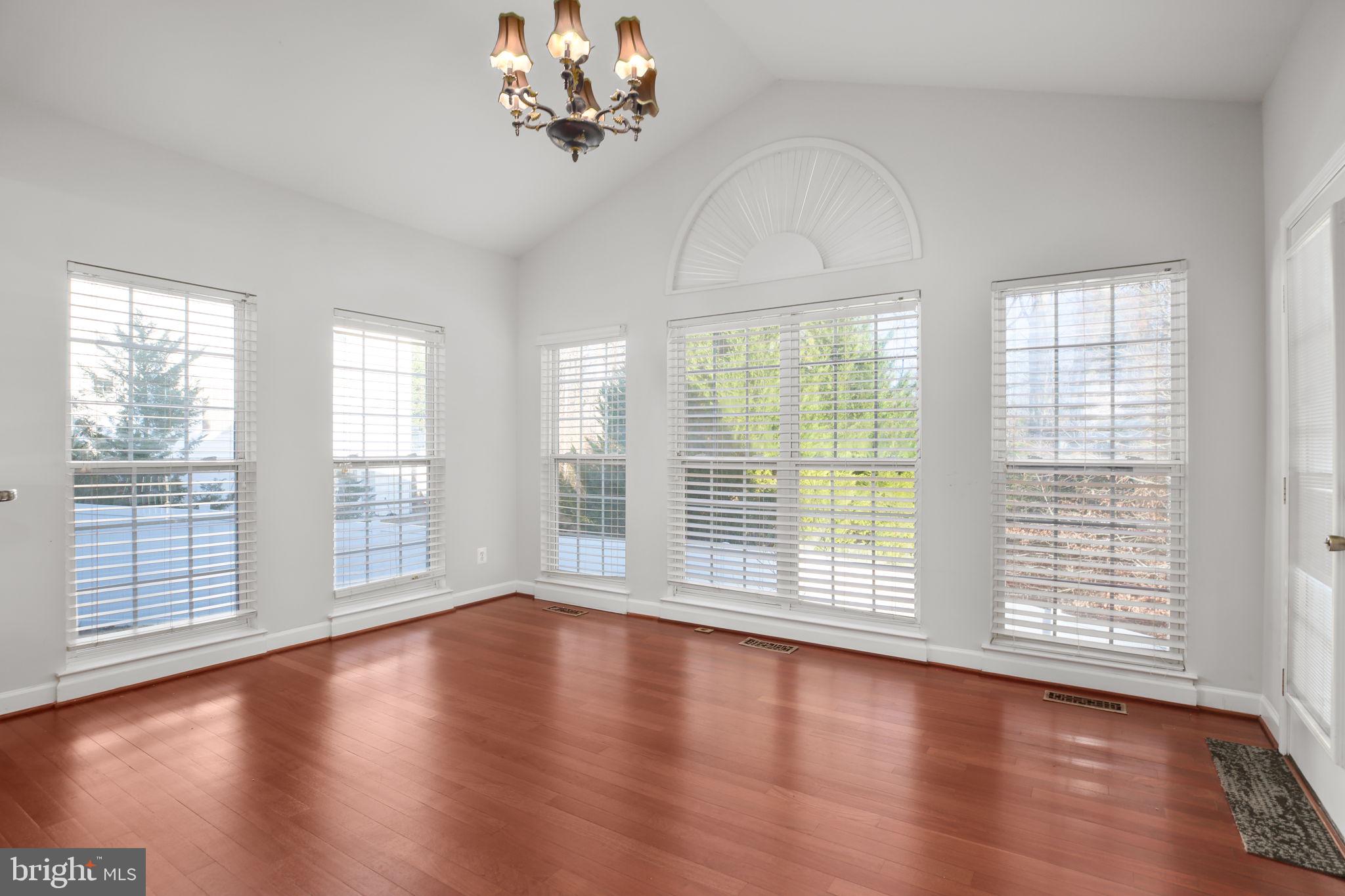 BROAD CREEK ESTATES - Residential