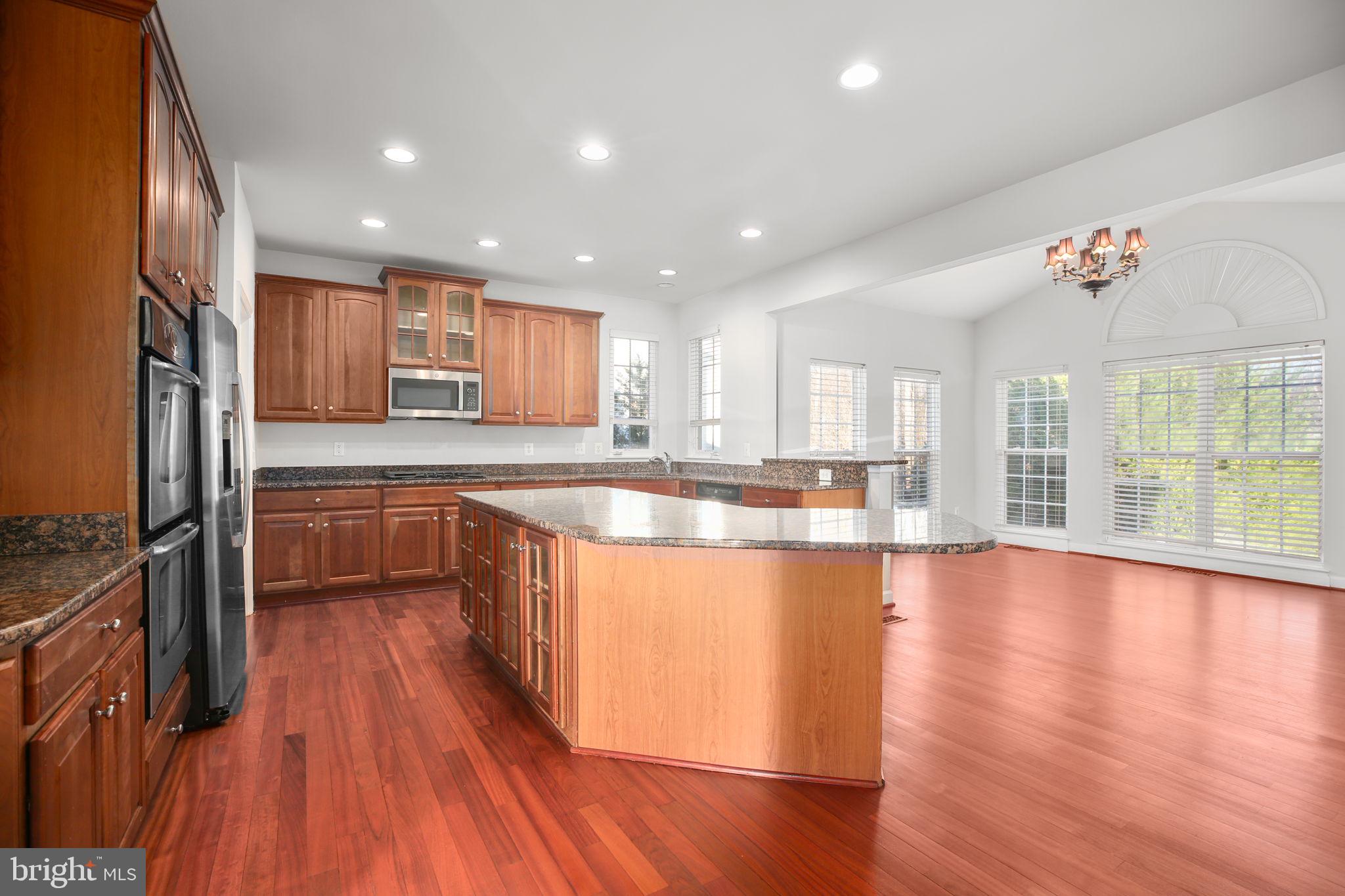 BROAD CREEK ESTATES - Residential