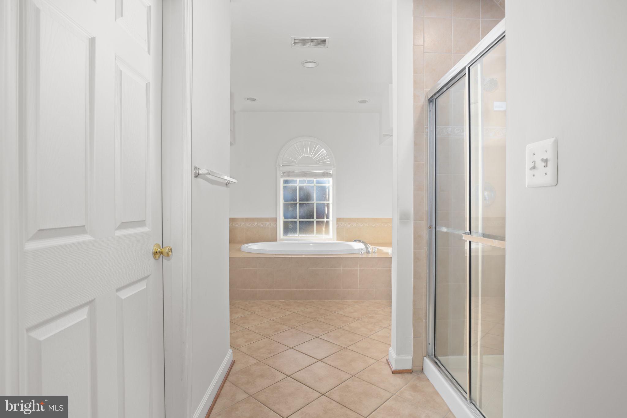 BROAD CREEK ESTATES - Residential