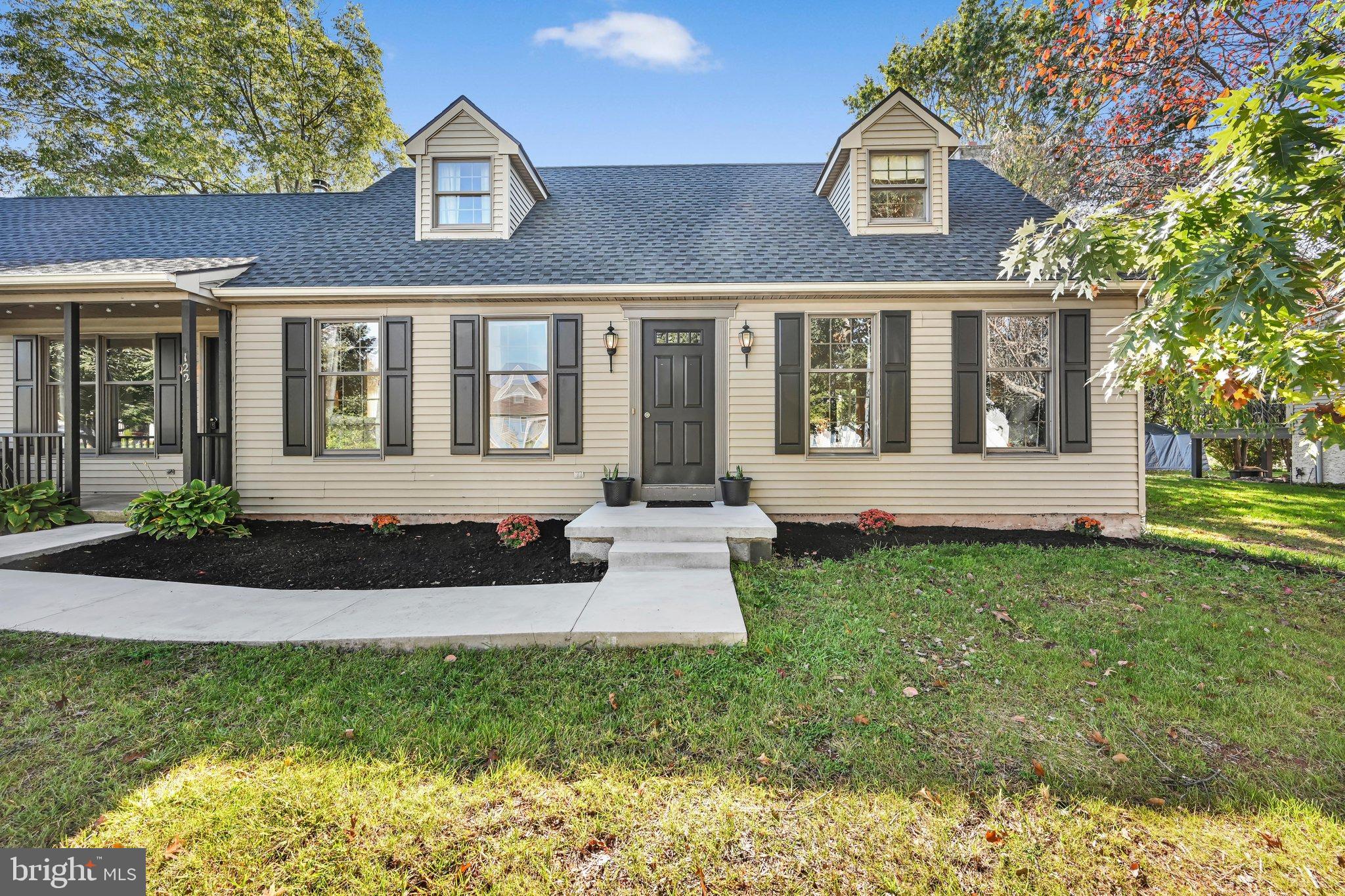 122 MAPLE STREET