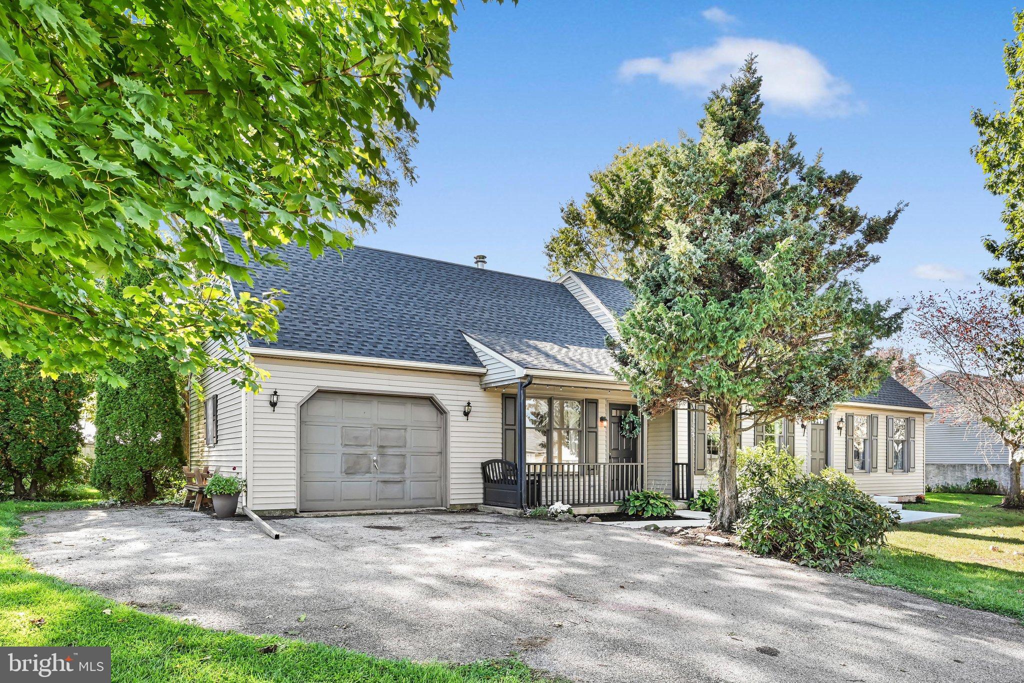 122 MAPLE STREET