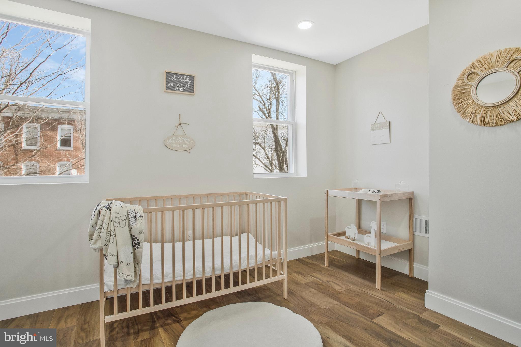 FRANKLIN SQUARE HISTORIC DISTRICT - Residential