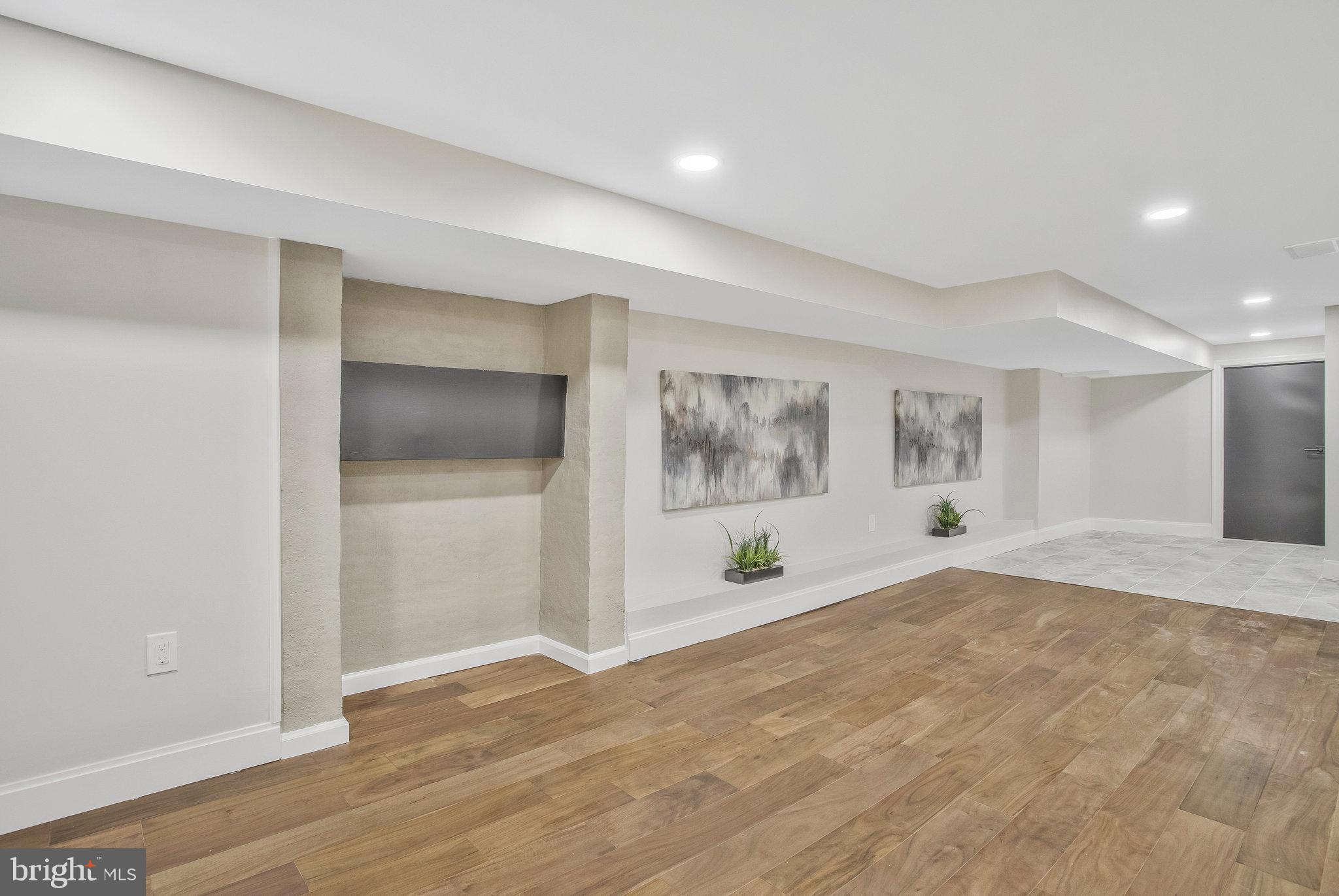 FRANKLIN SQUARE HISTORIC DISTRICT - Residential