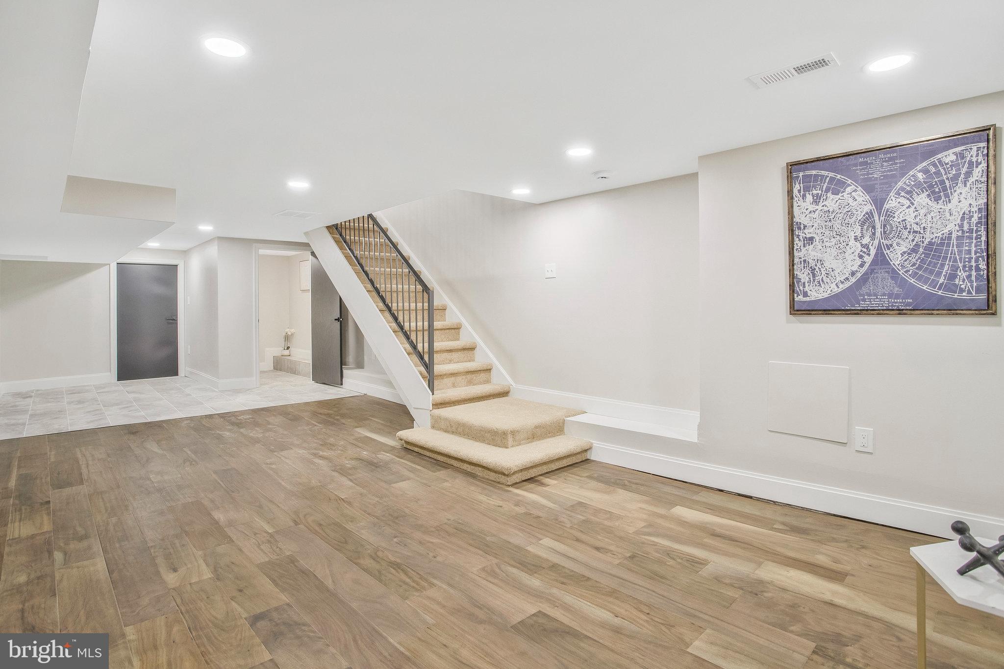 FRANKLIN SQUARE HISTORIC DISTRICT - Residential