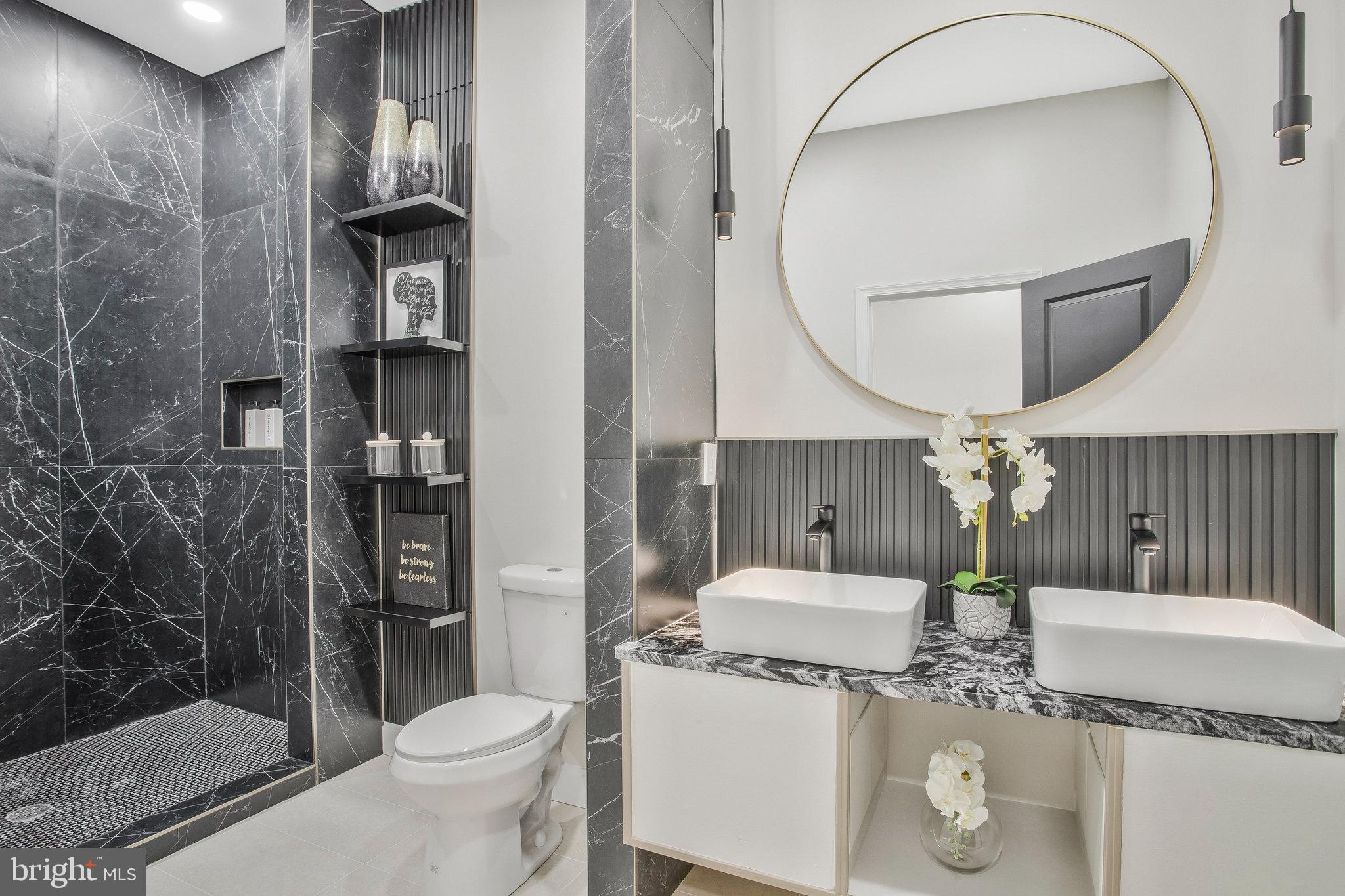 FRANKLIN SQUARE HISTORIC DISTRICT - Residential