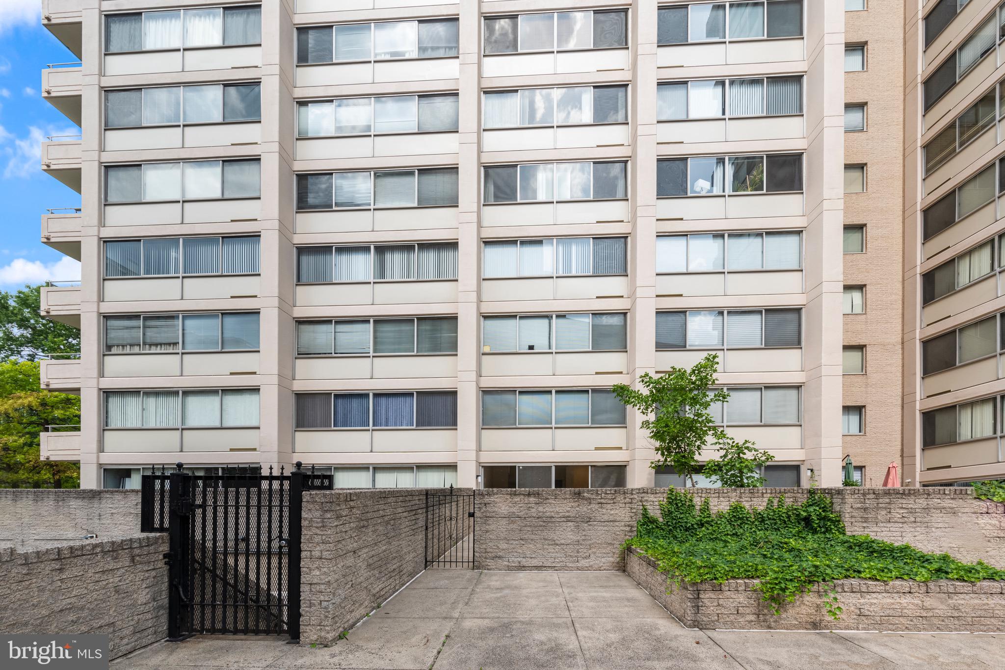 WILLOUGHBY OF CHEVY CHASE - Residential