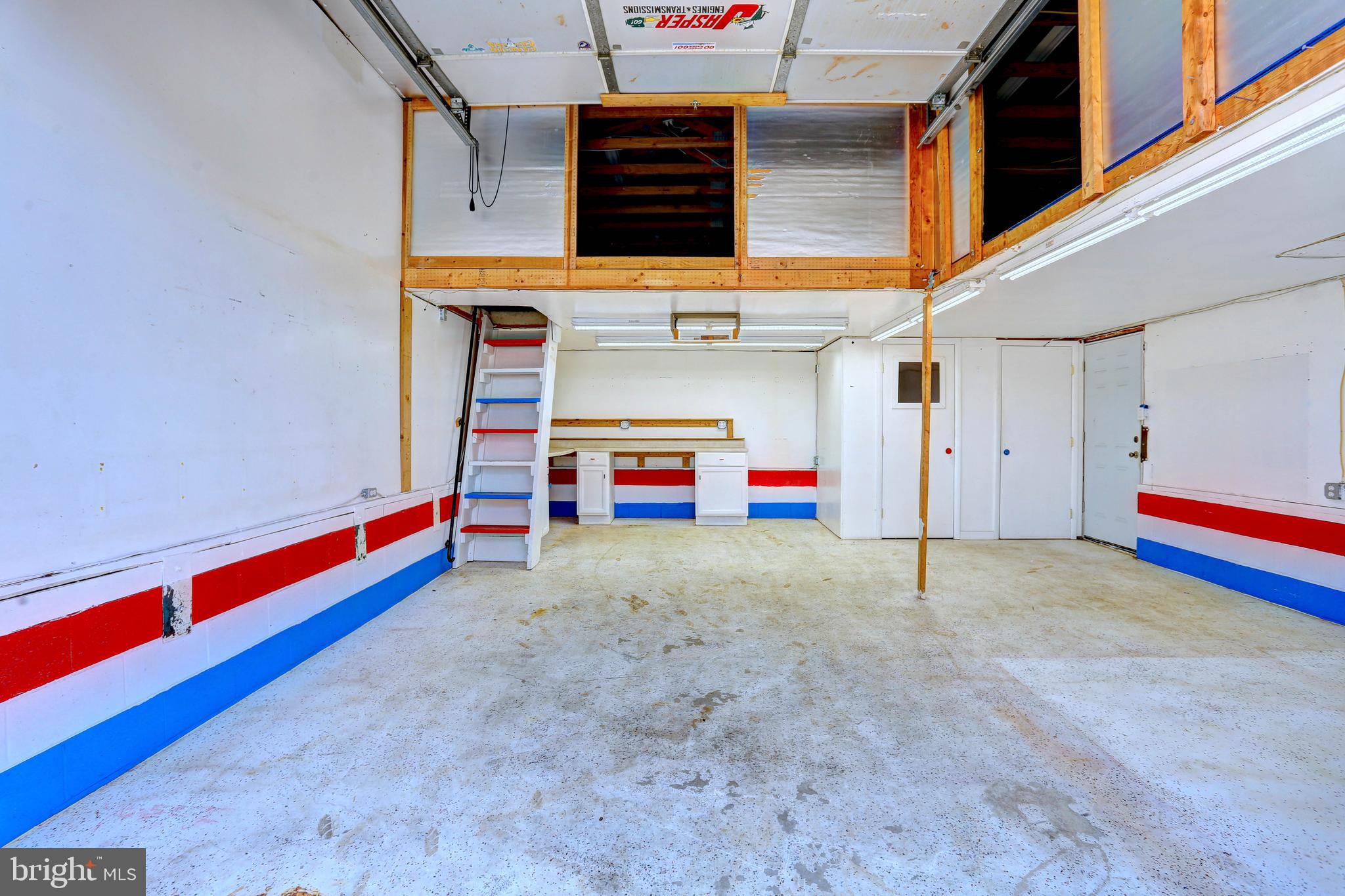 ARBUTUS - Residential