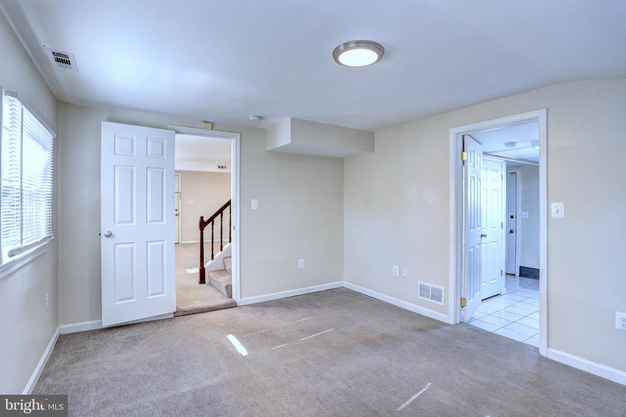 ARBUTUS - Residential