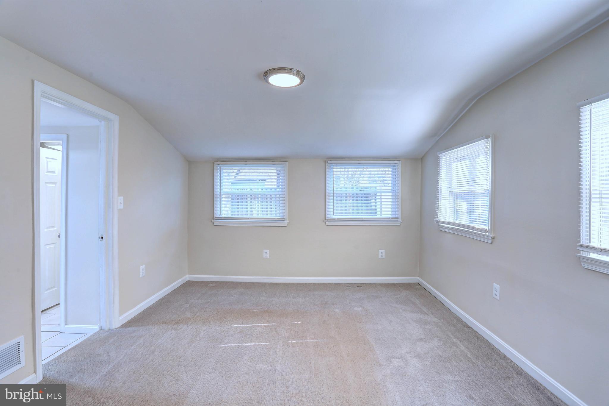 ARBUTUS - Residential