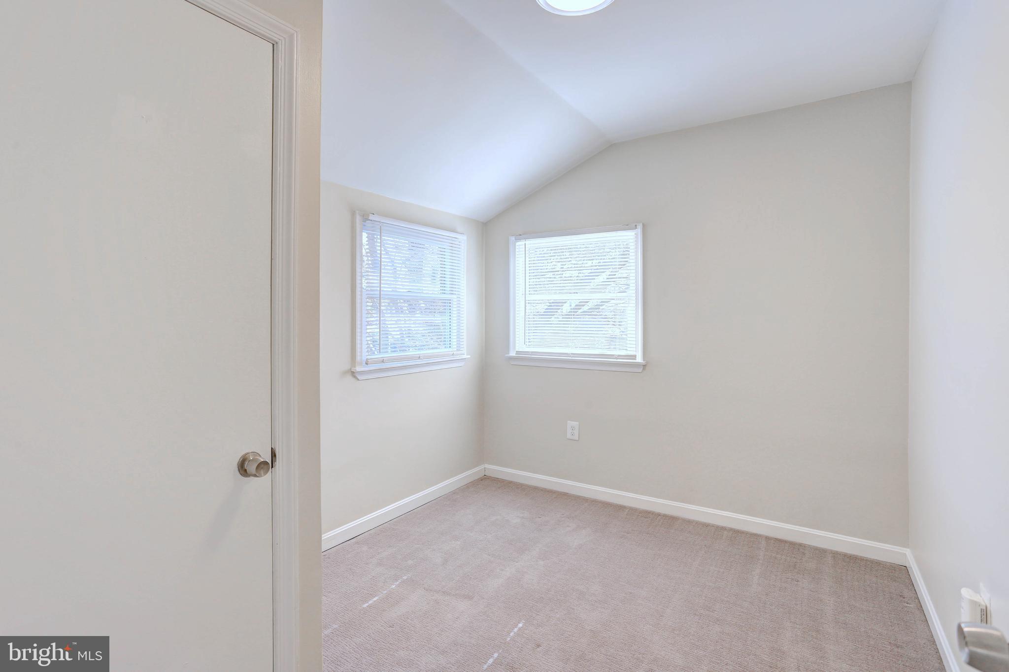 ARBUTUS - Residential