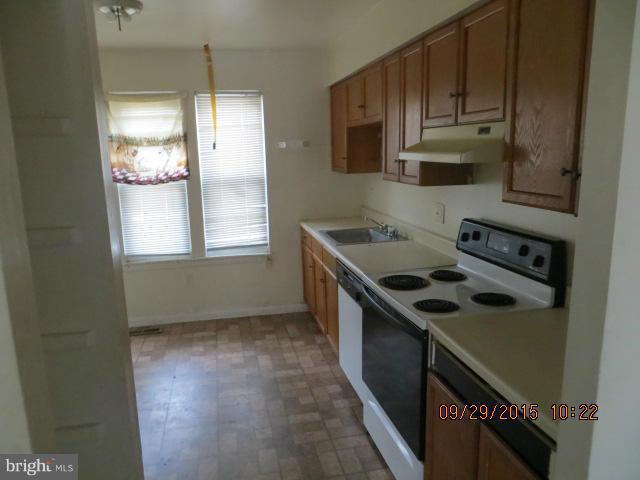 JOHNSTON SQUARE - Residential