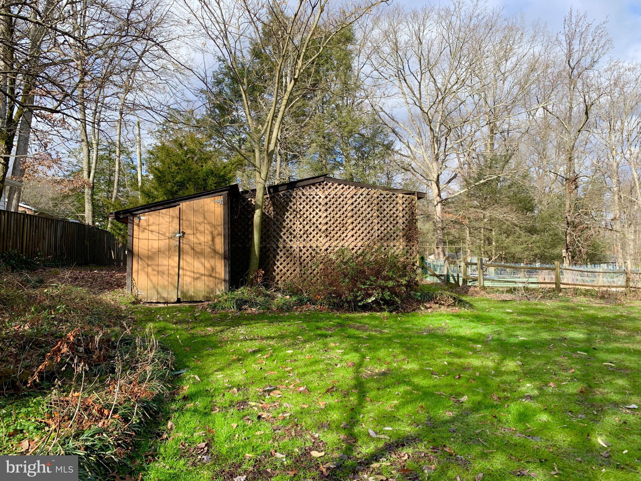 REGULARS - Residential