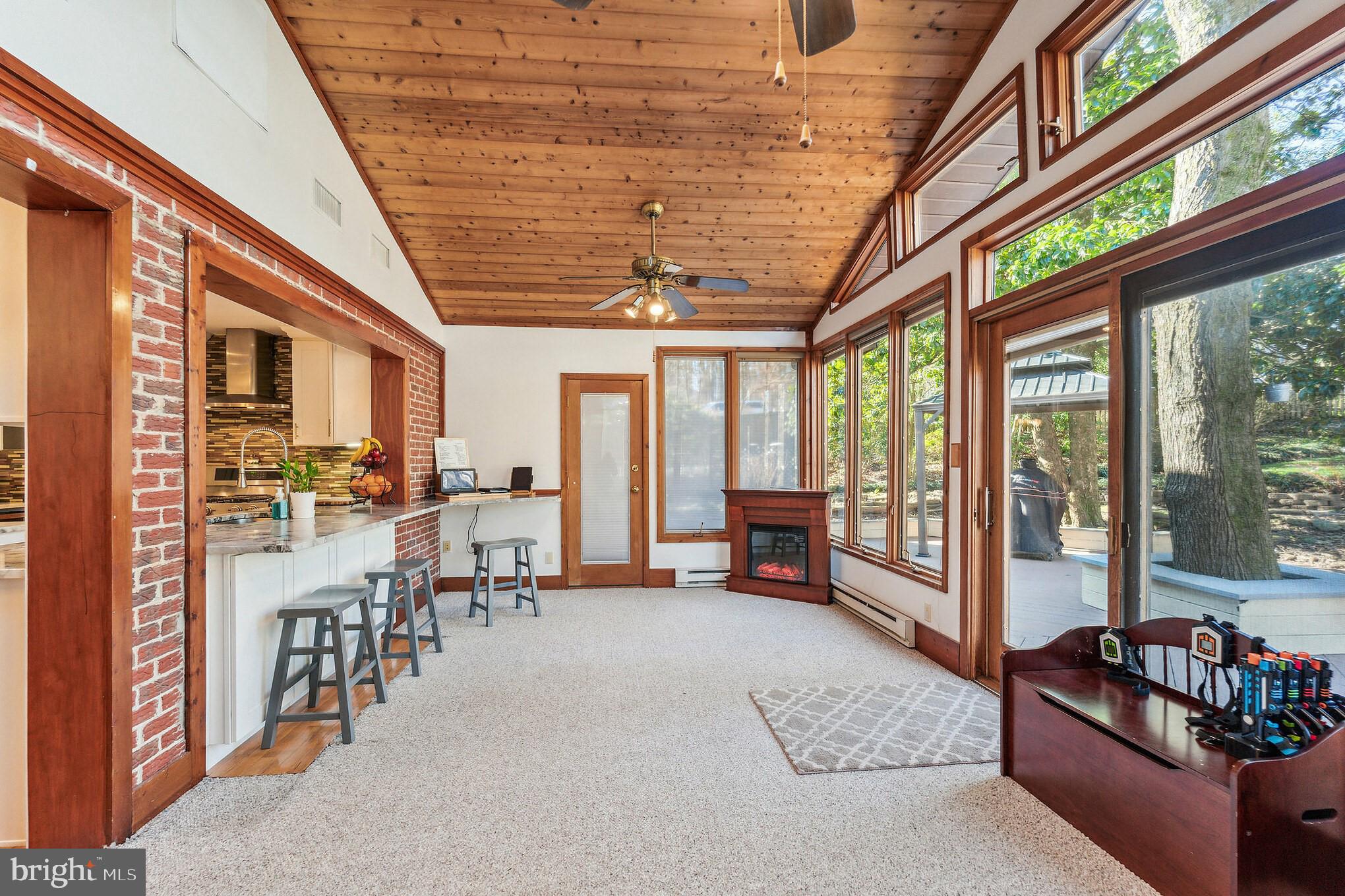 REGULARS - Residential