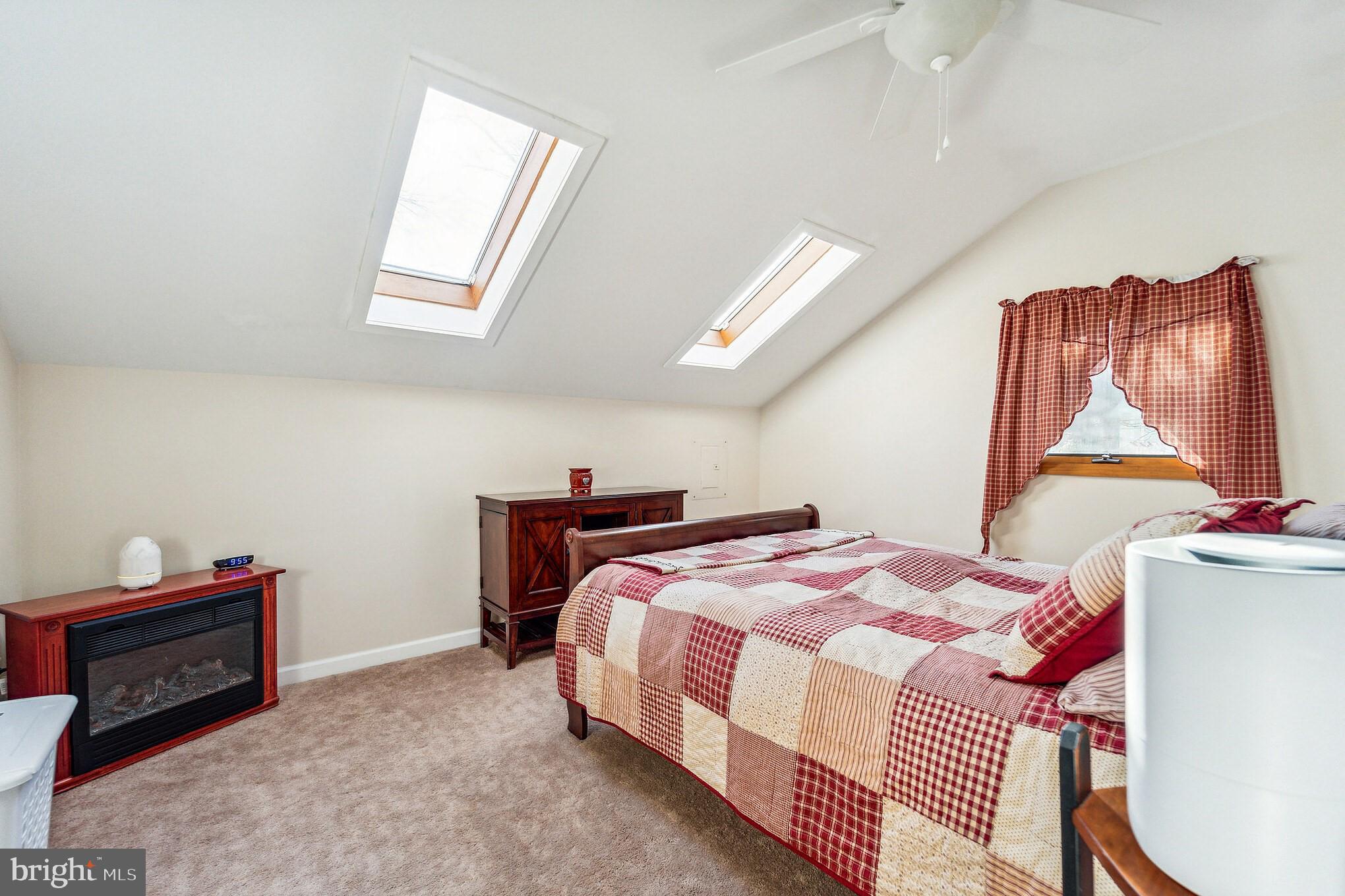 REGULARS - Residential