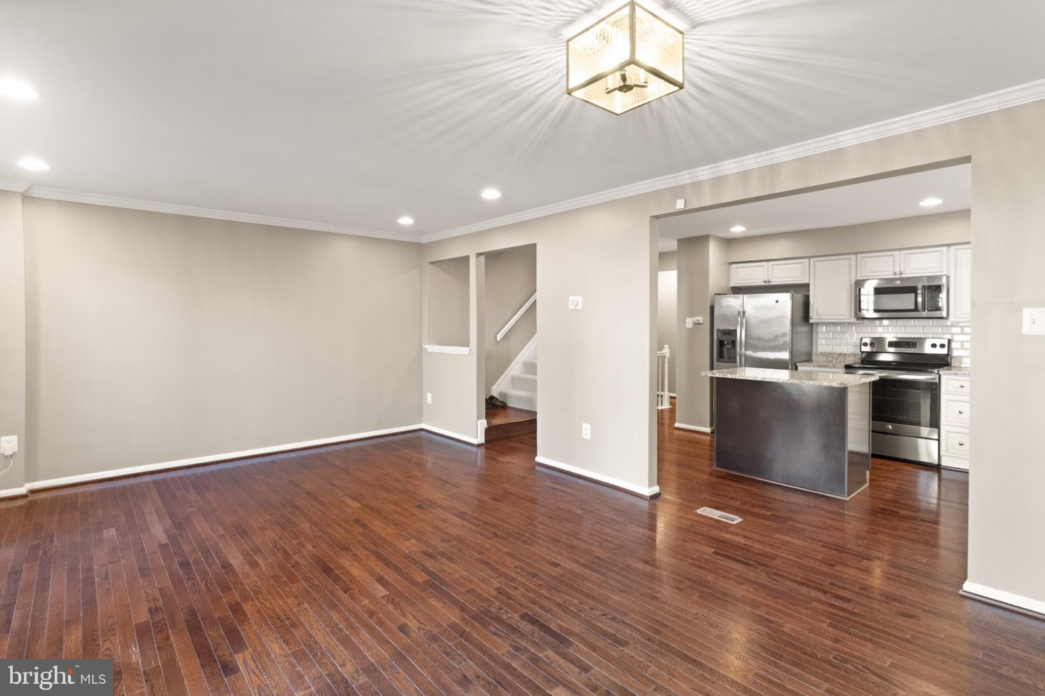 14903 HABERSHAM CIRCLE
