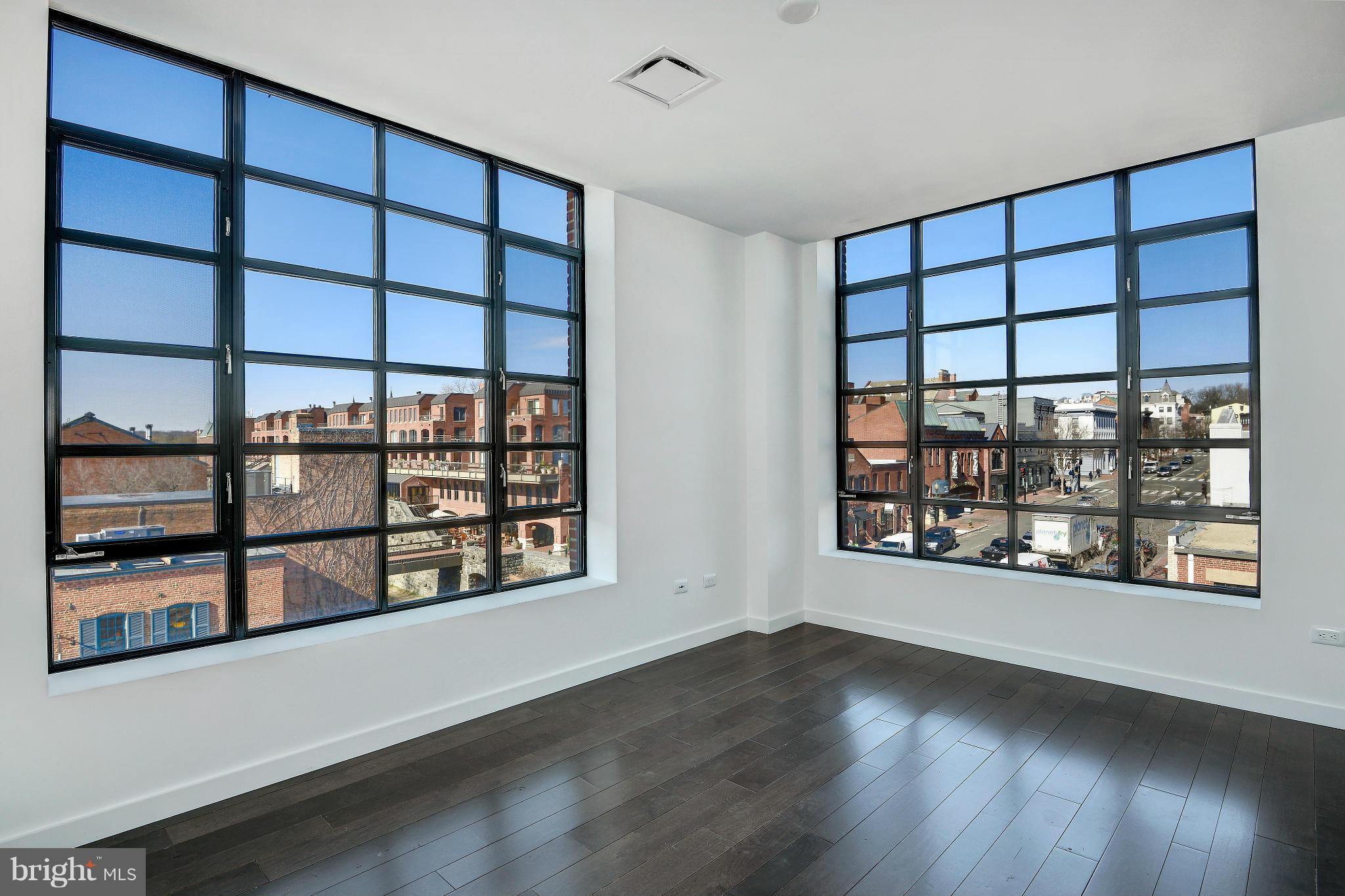 GEORGETOWN - Residential