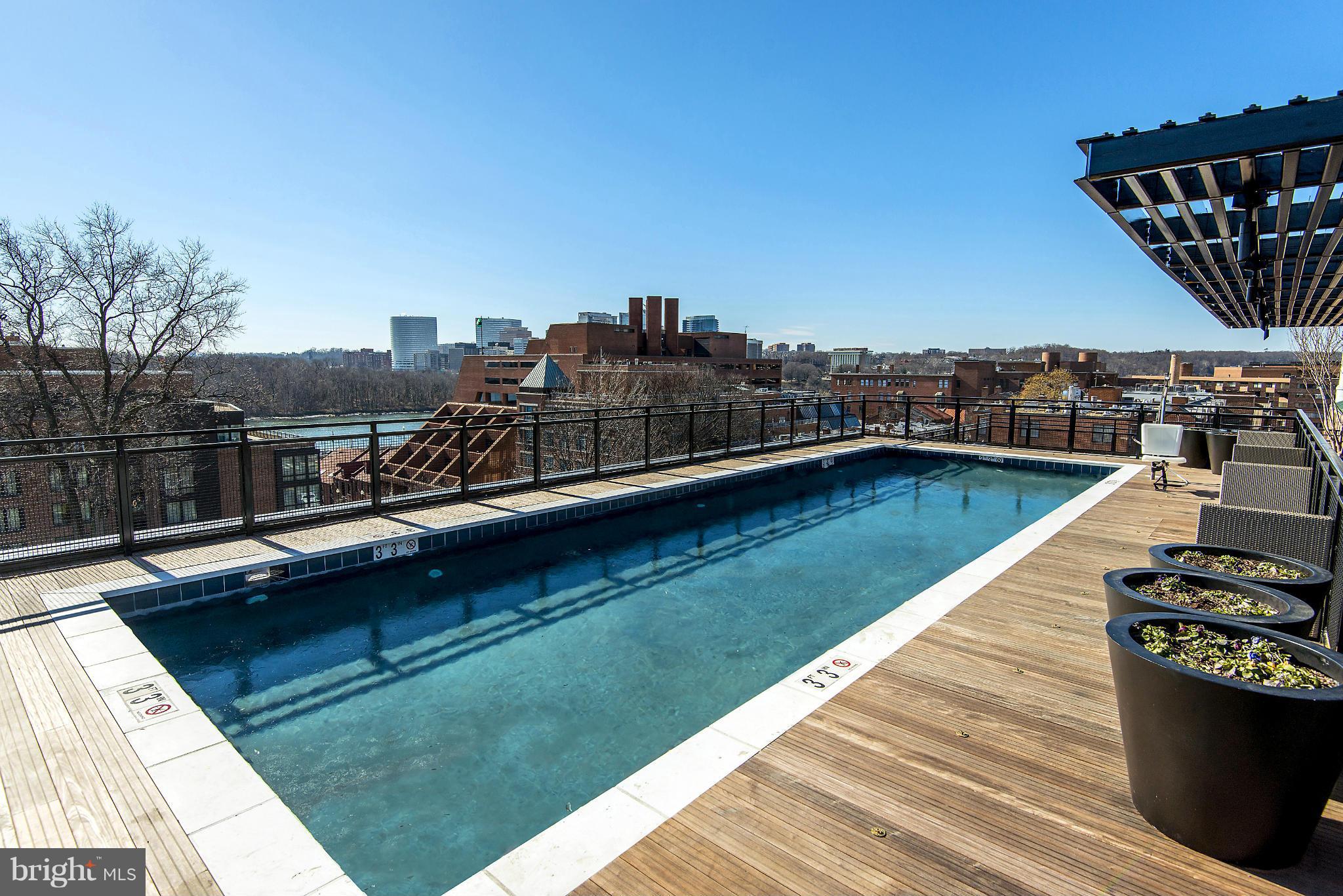 GEORGETOWN - Residential