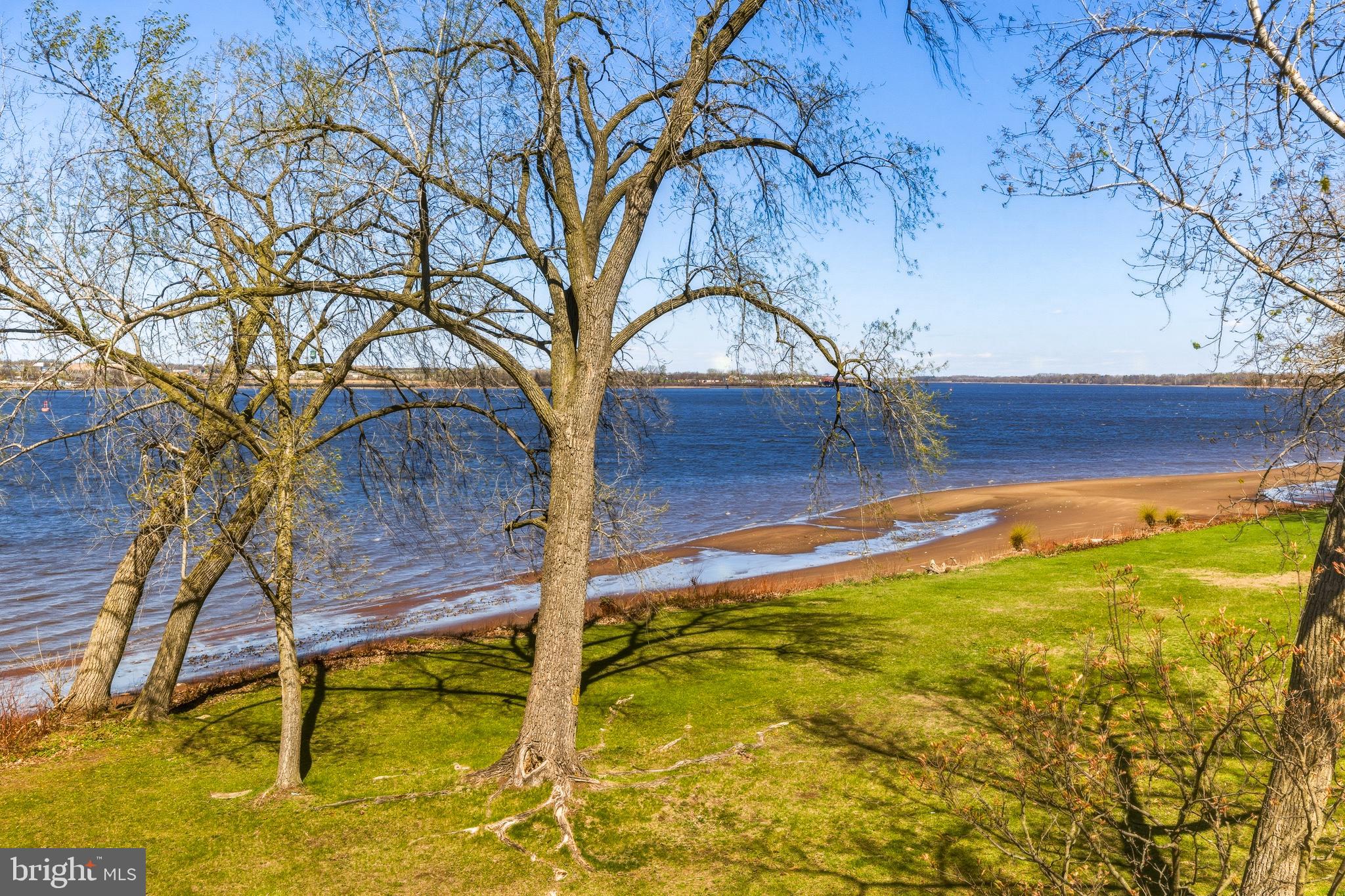 5210 RIVERFRONT DRIVE