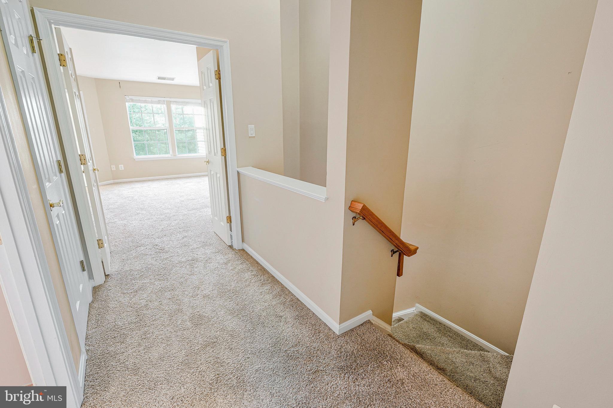 SIGNATURE AT BROADLANDS - Residential Lease