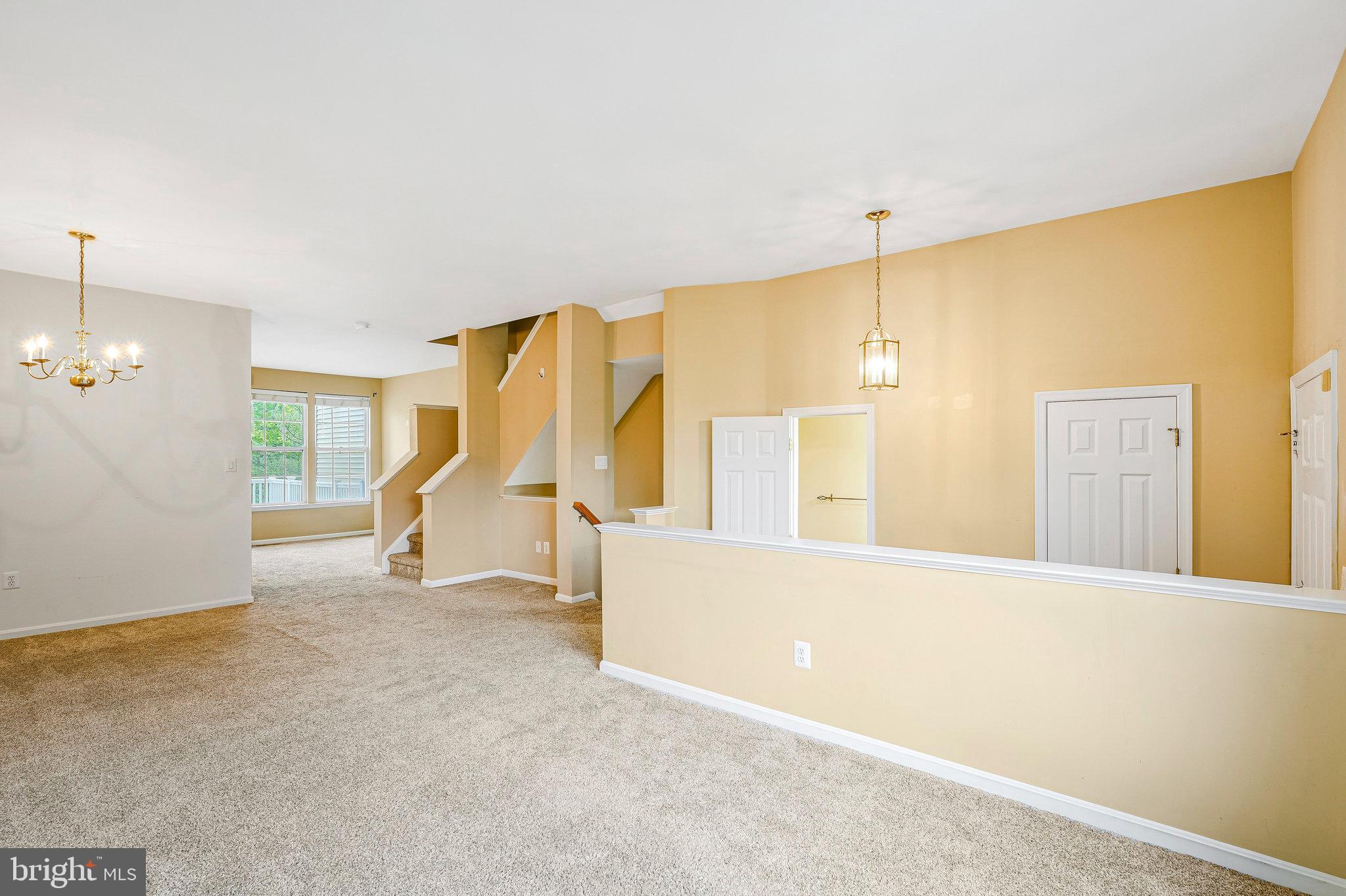 SIGNATURE AT BROADLANDS - Residential Lease