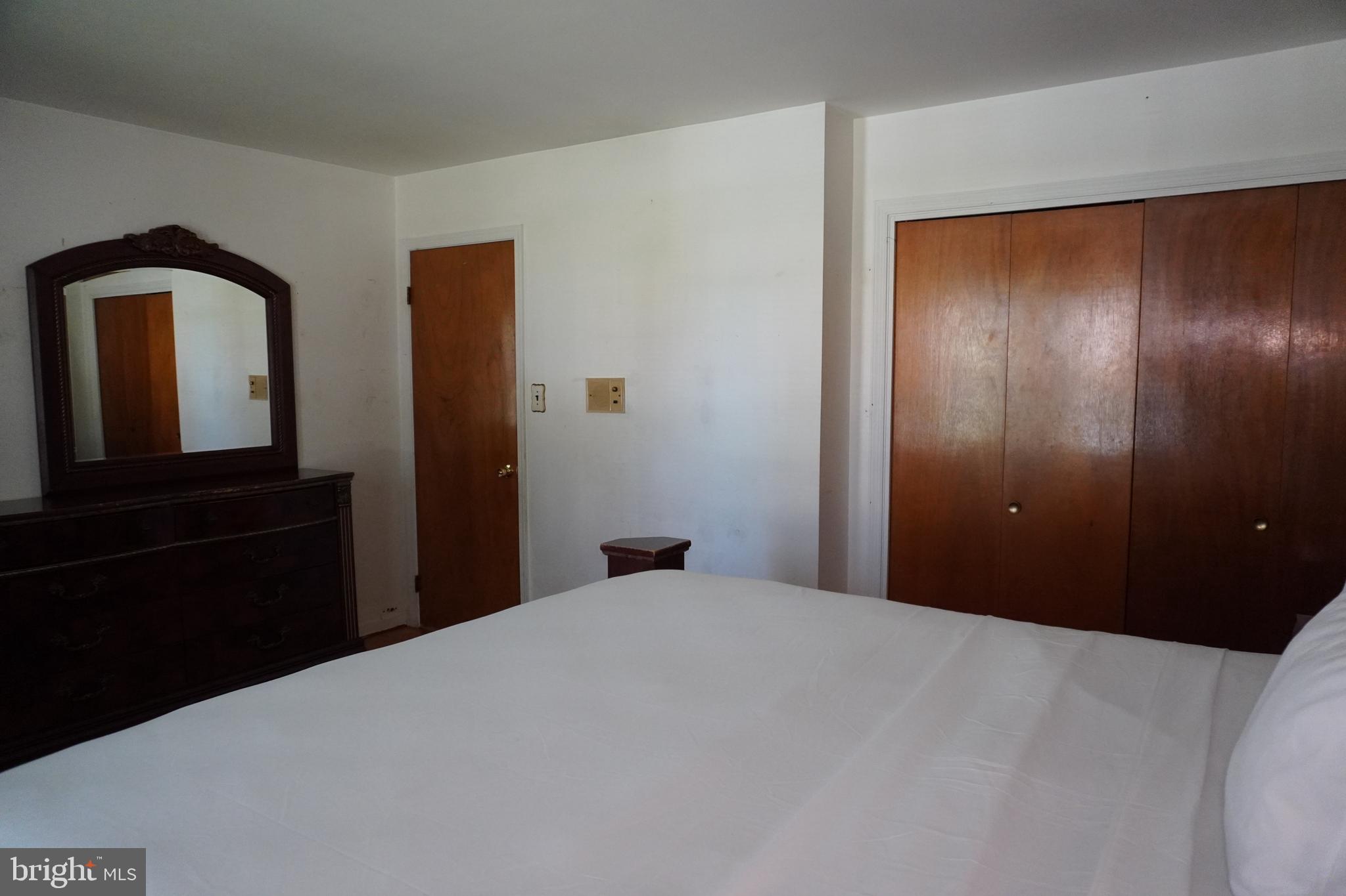 ROSECROFT PARK - Residential