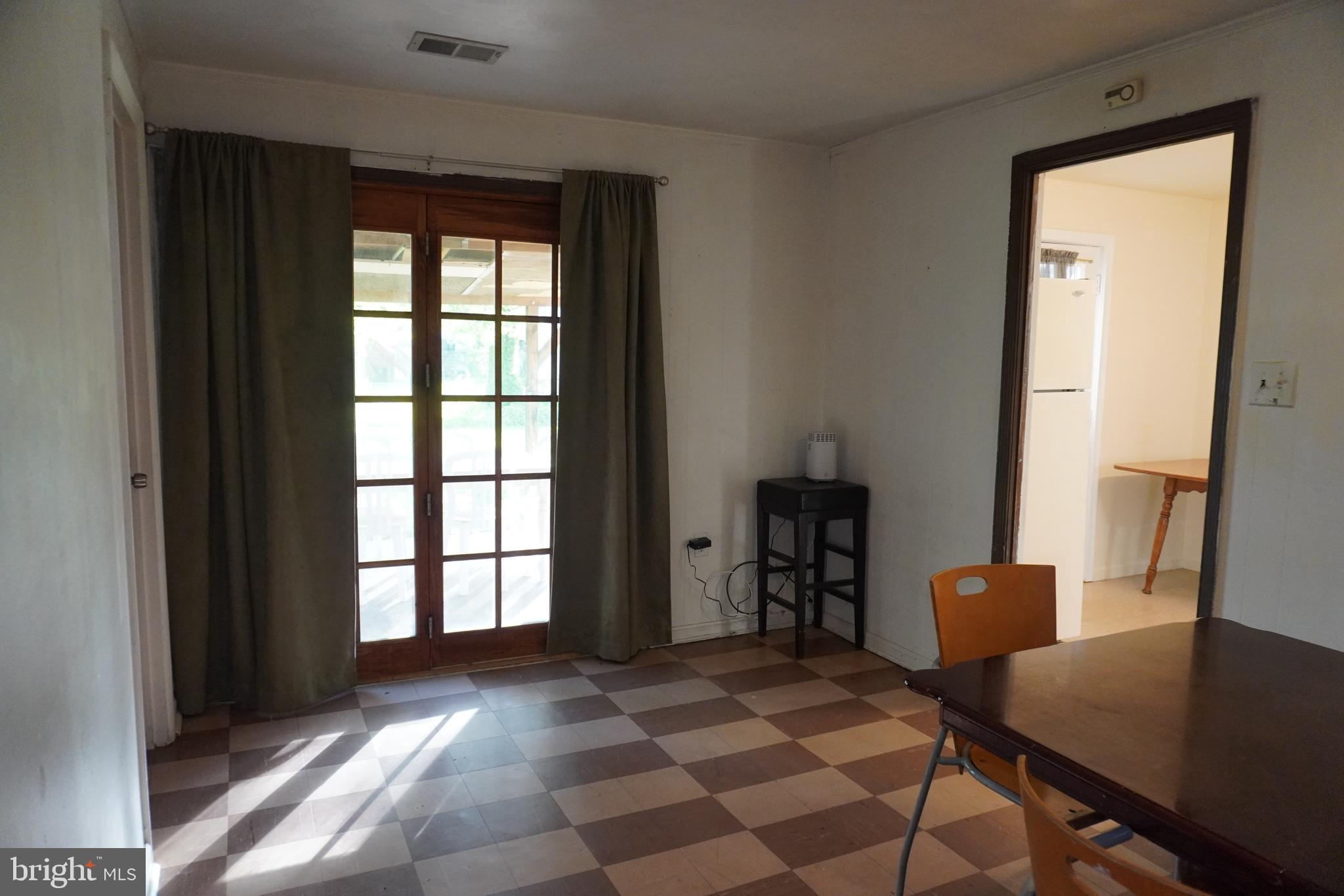 ROSECROFT PARK - Residential