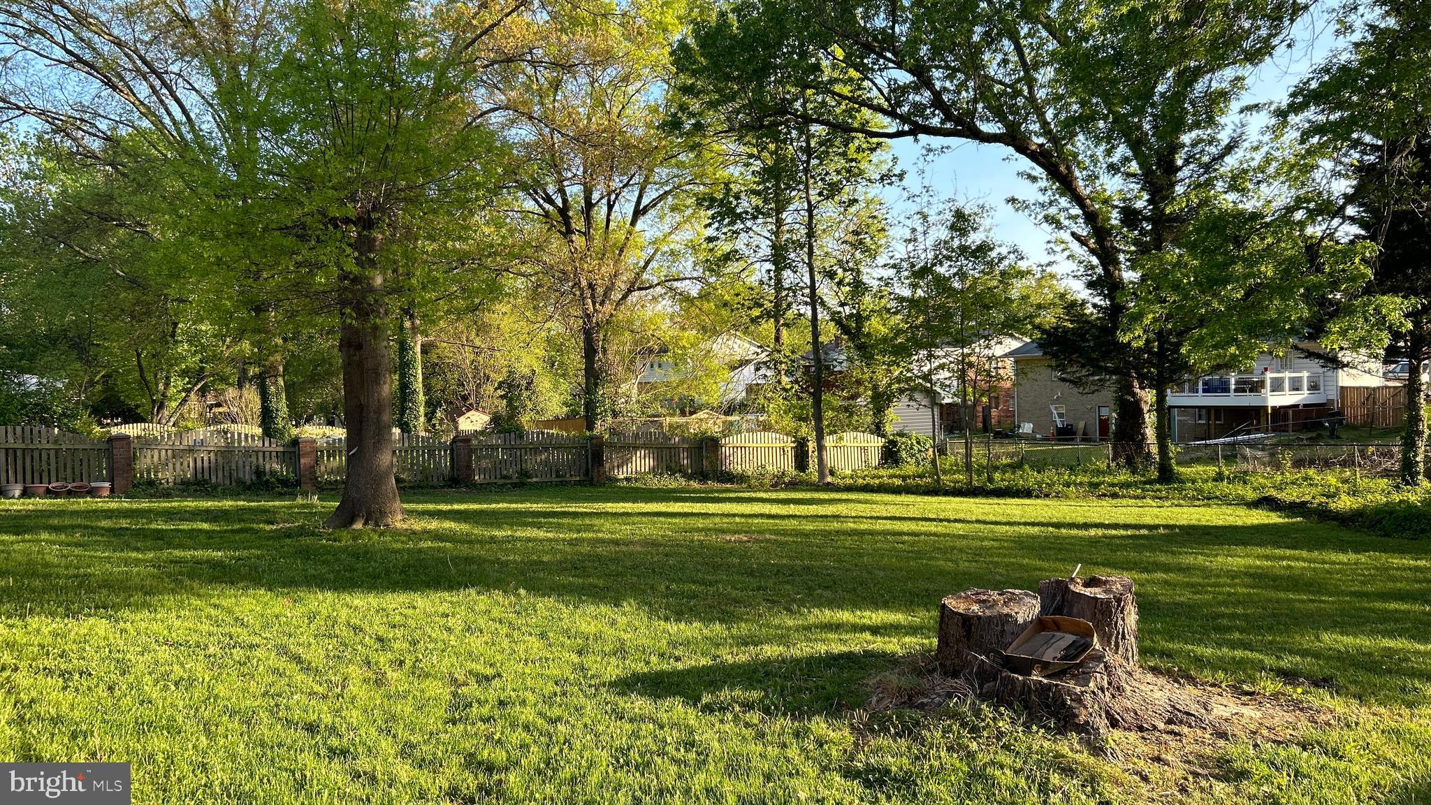 ROSECROFT PARK - Residential