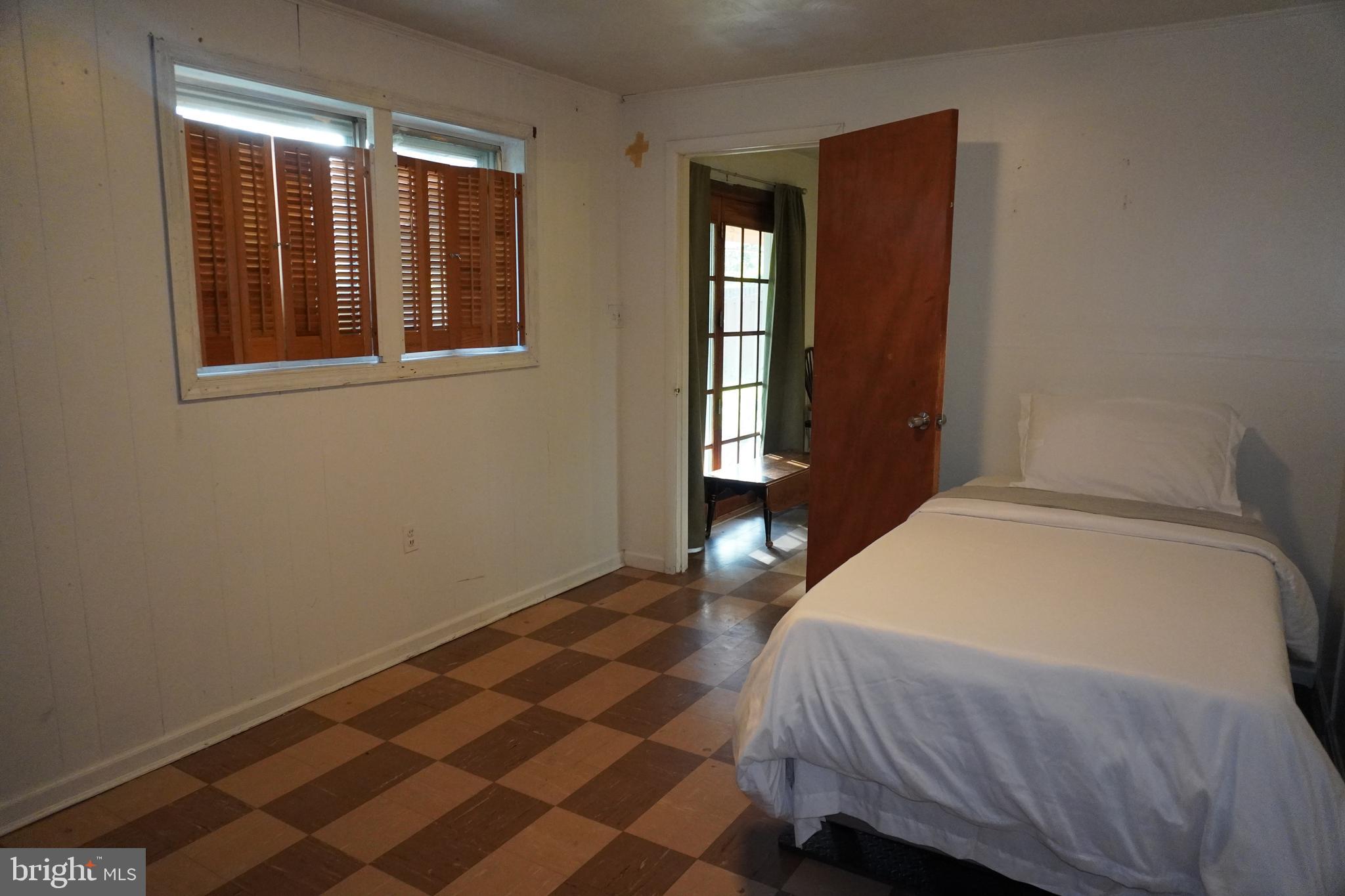 ROSECROFT PARK - Residential