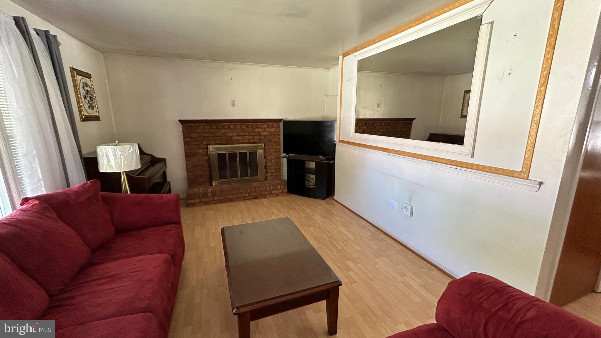 ROSECROFT PARK - Residential