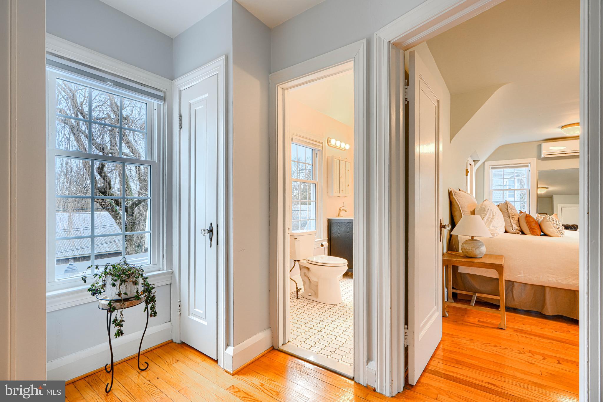 ROLAND PARK - Residential