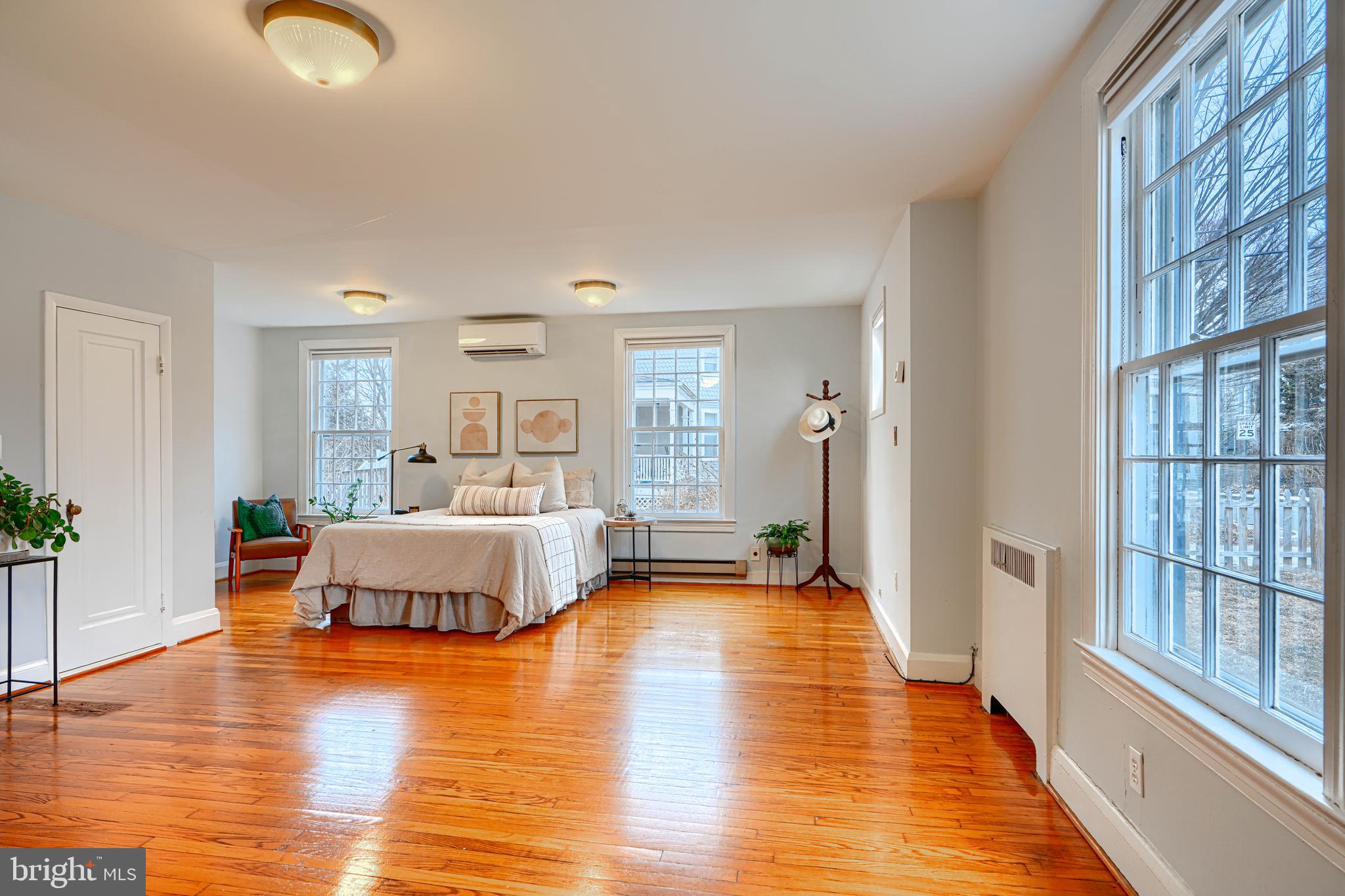 ROLAND PARK - Residential