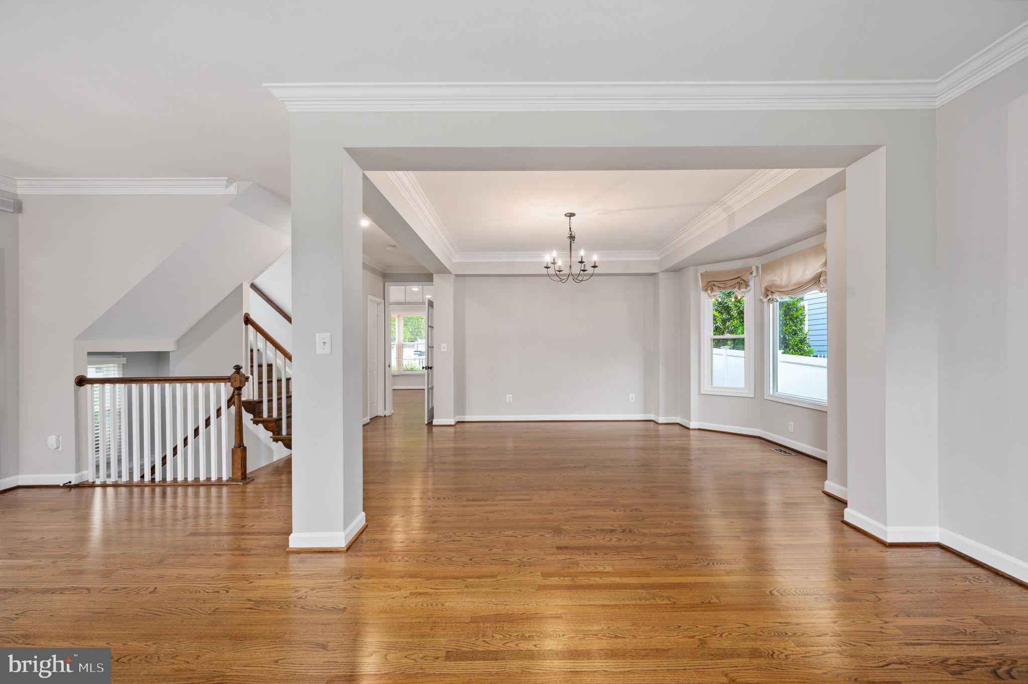 WEST MC LEAN - Residential